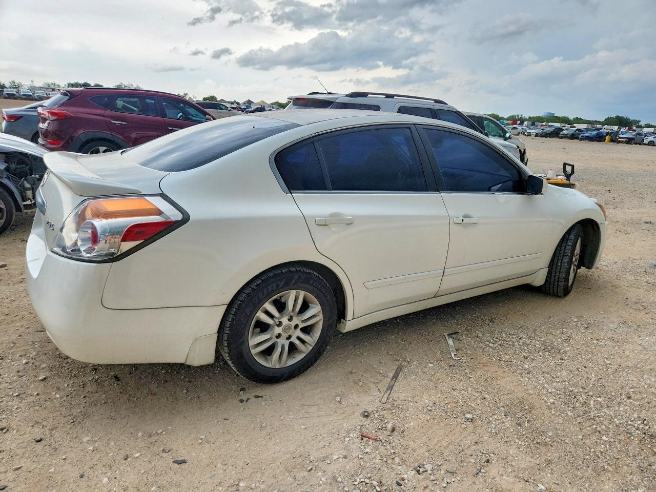 2012 Nissan Altima 2.5 Белый vin: 1N4AL2AP8CN521340