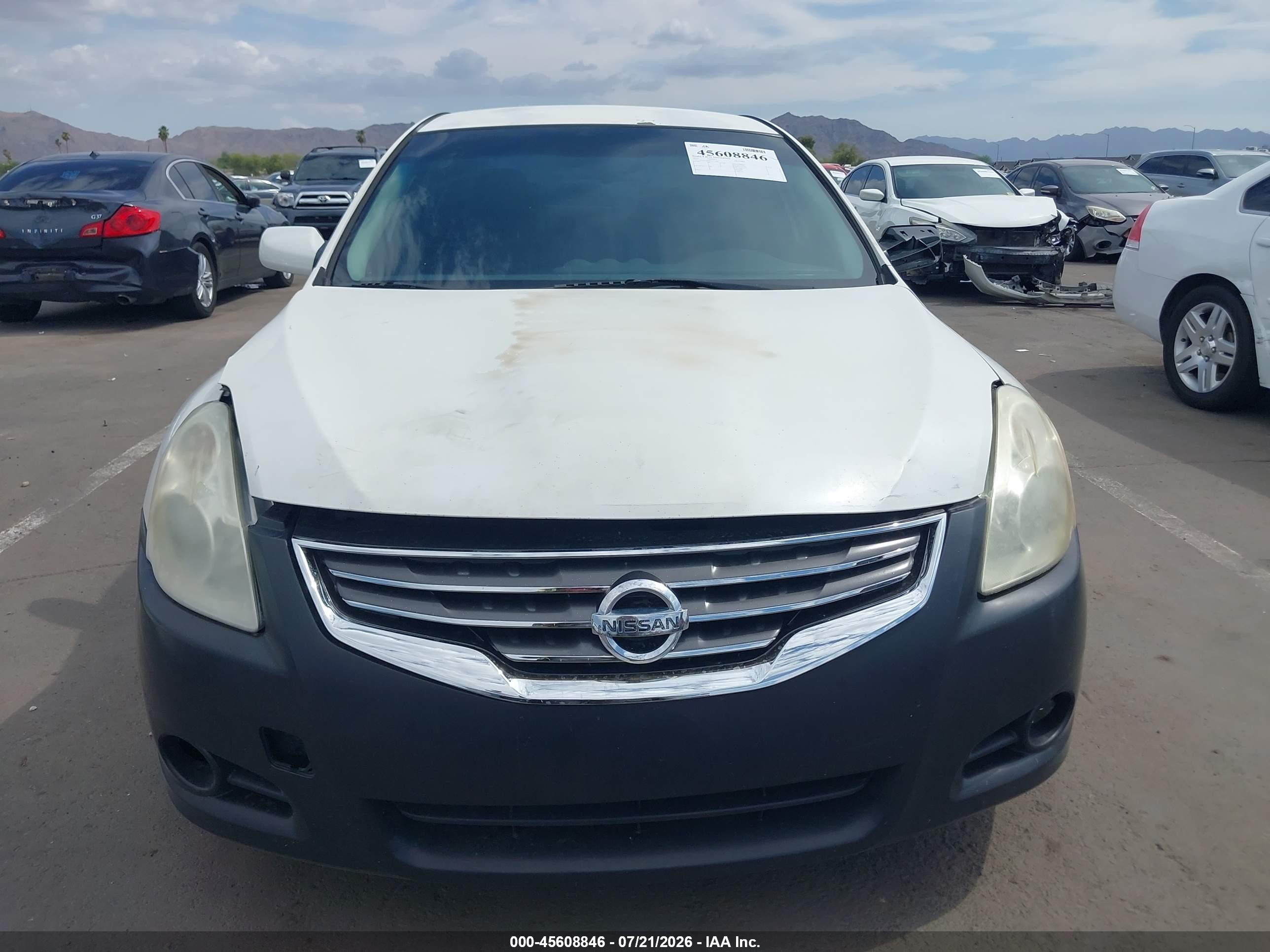 2012 Nissan Altima 2.5 S Белый vin: 1N4AL2AP8CN541989