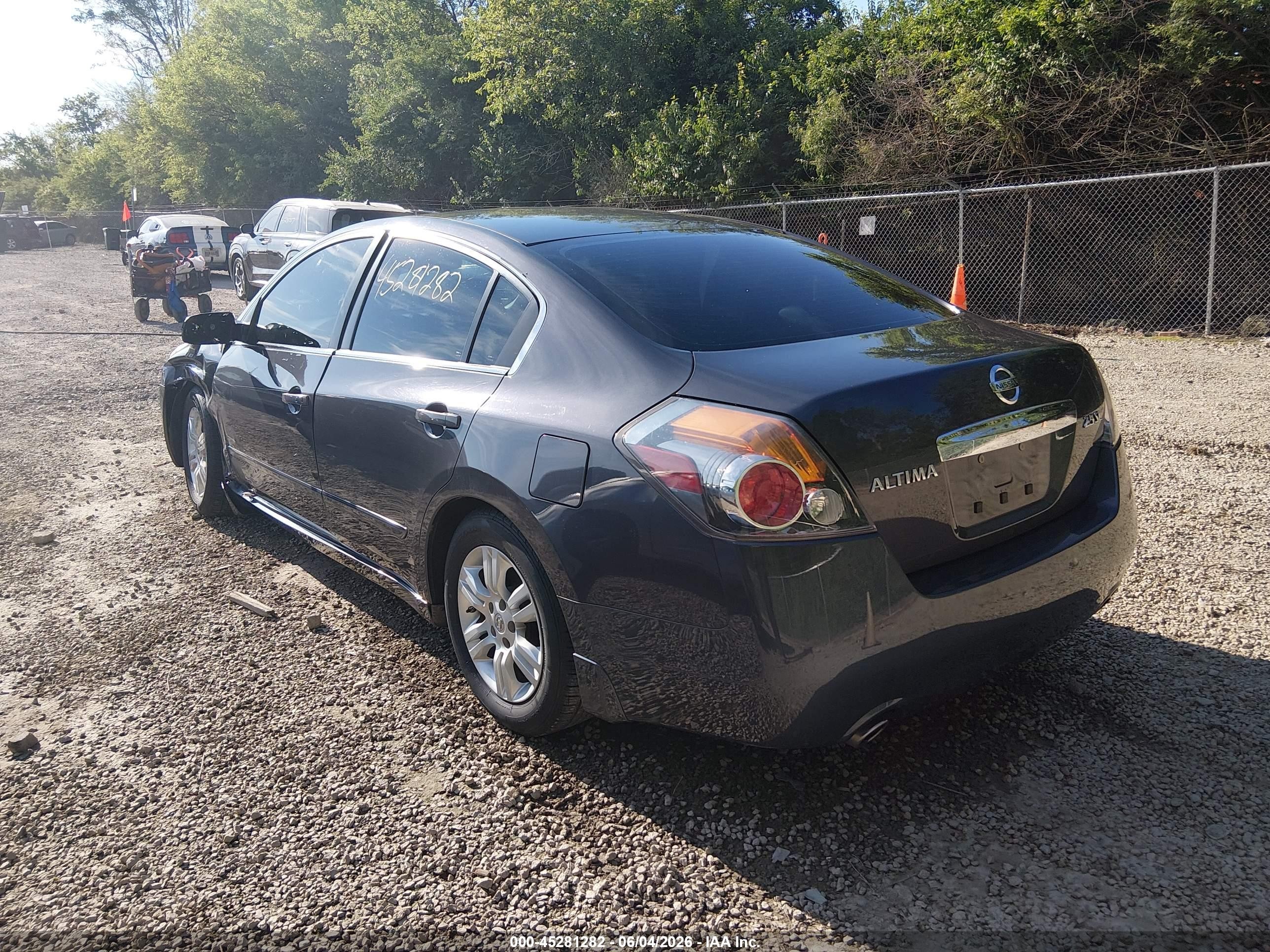 2012 Nissan Altima 2.5 S Gray vin: 1N4AL2AP8CN546822