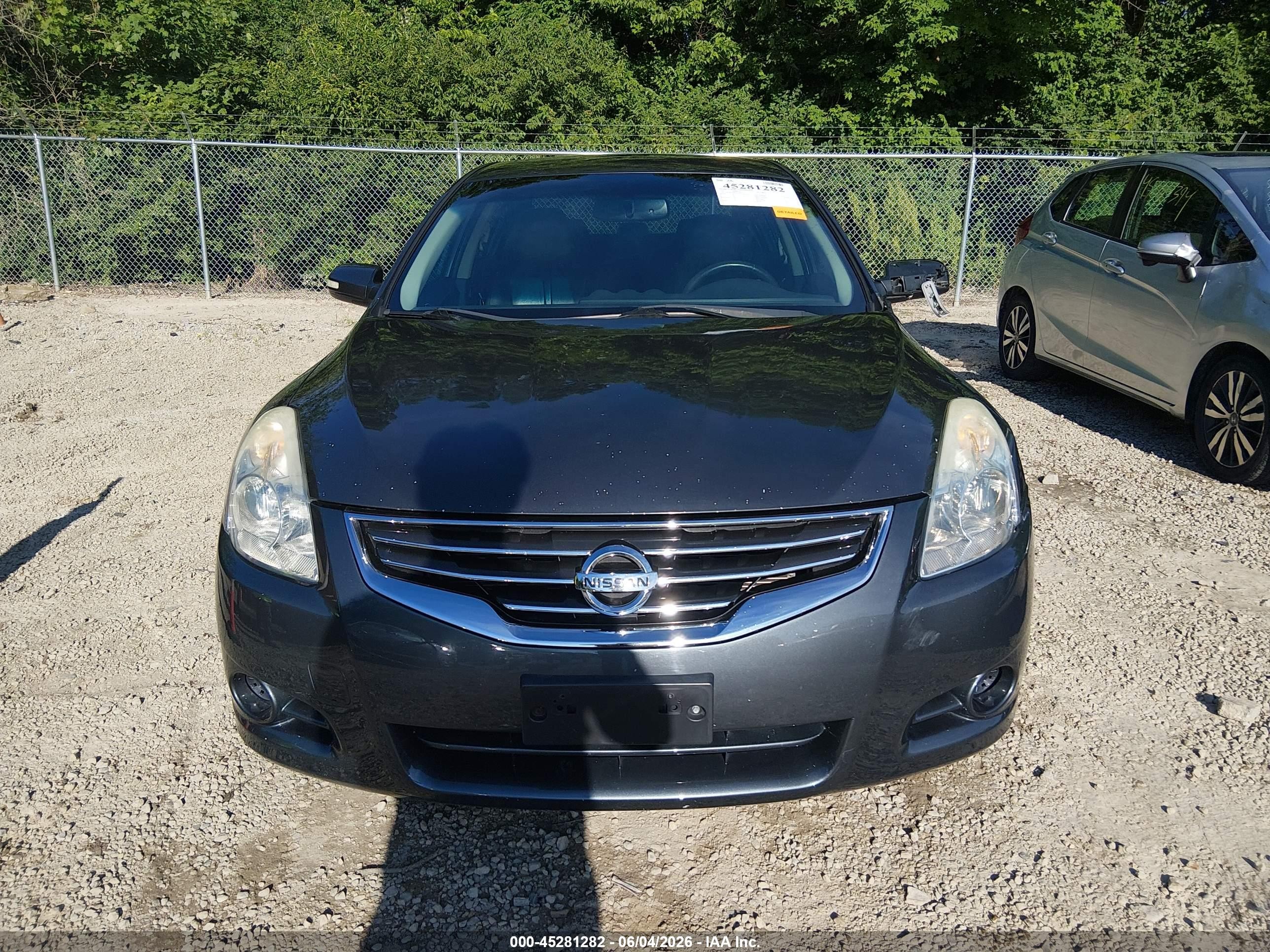 2012 Nissan Altima 2.5 S Gray vin: 1N4AL2AP8CN546822