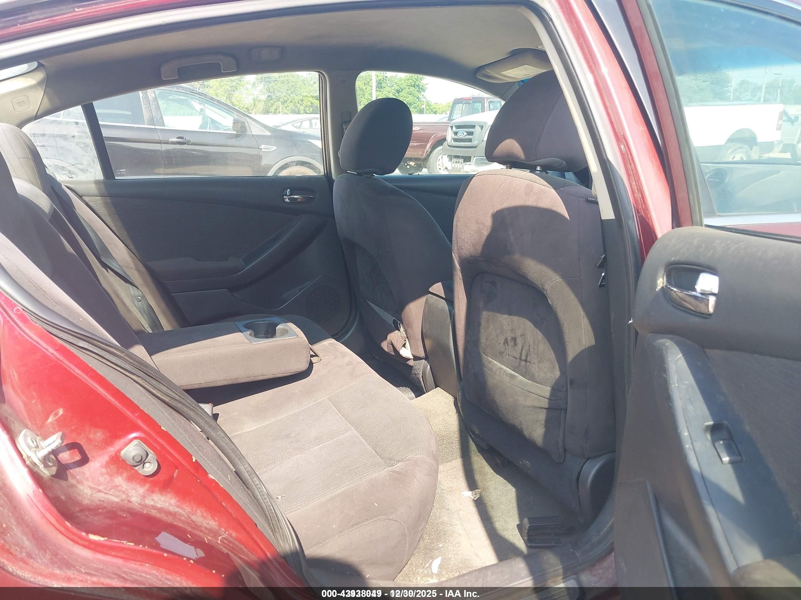 2012 Nissan Altima 2.5 S Maroon vin: 1N4AL2AP8CN555648