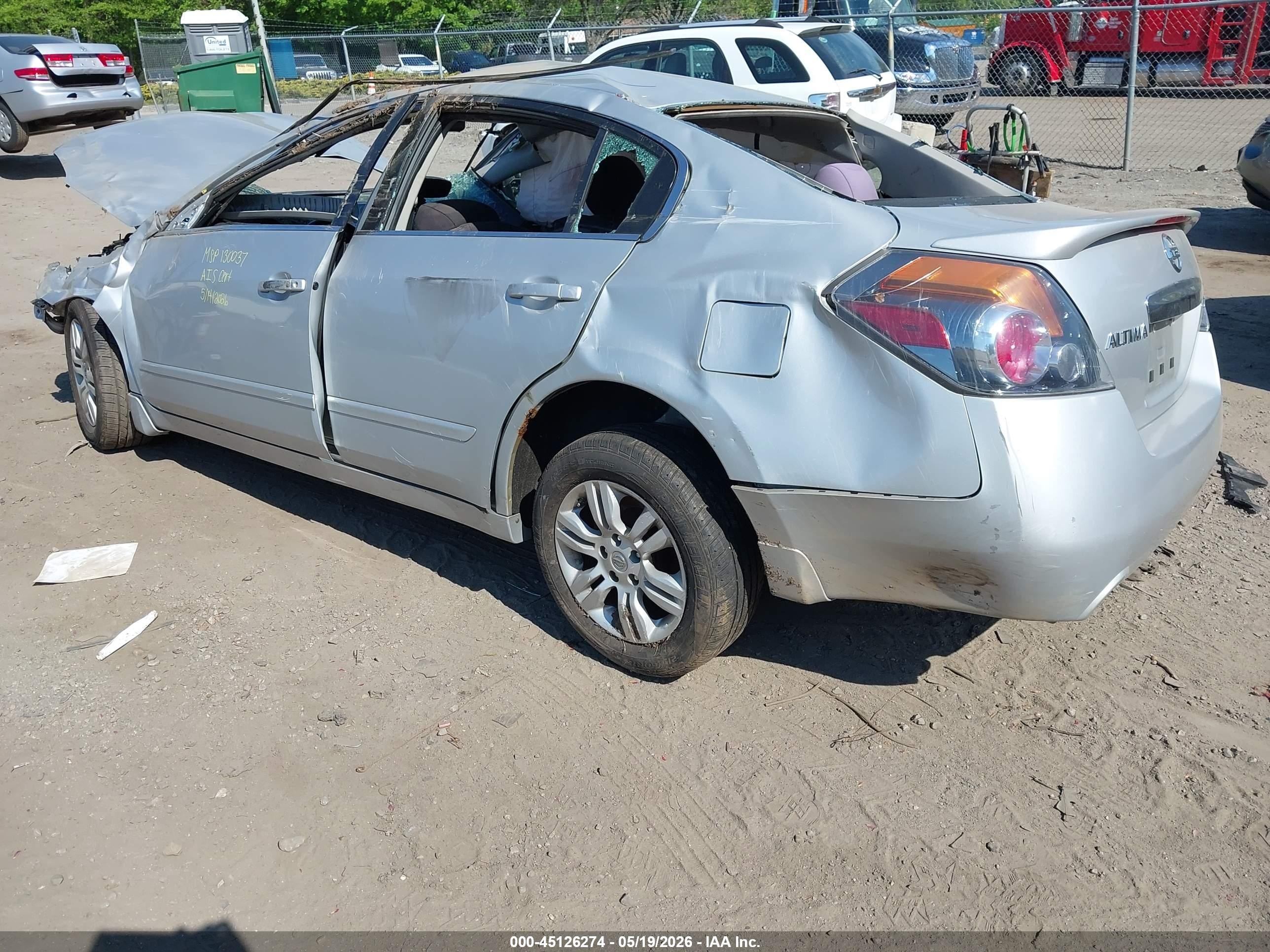 2012 Nissan Altima 2.5 S Silver vin: 1N4AL2AP8CN563071
