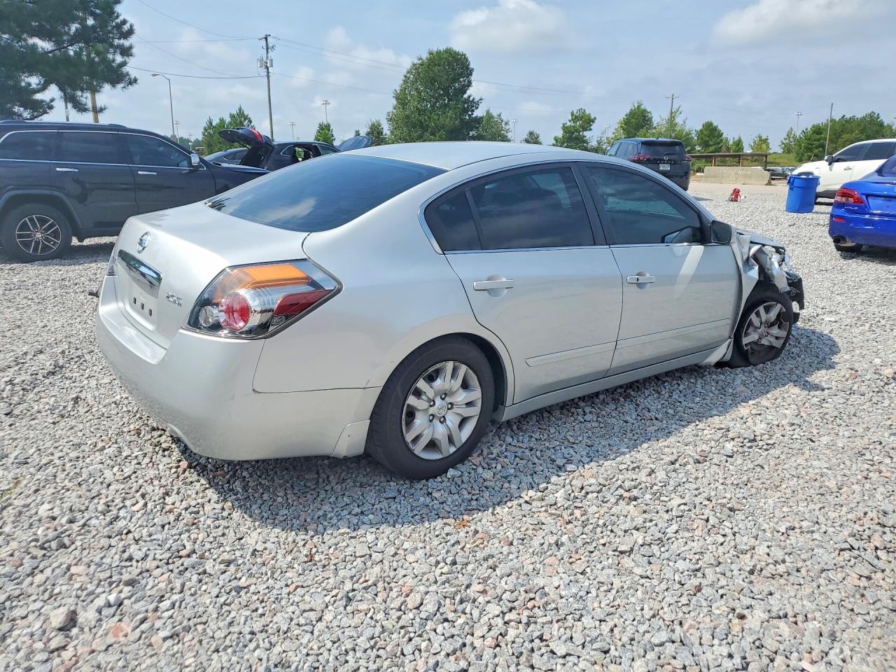 2012 Nissan Altima 2.5 Silver vin: 1N4AL2AP8CN569565