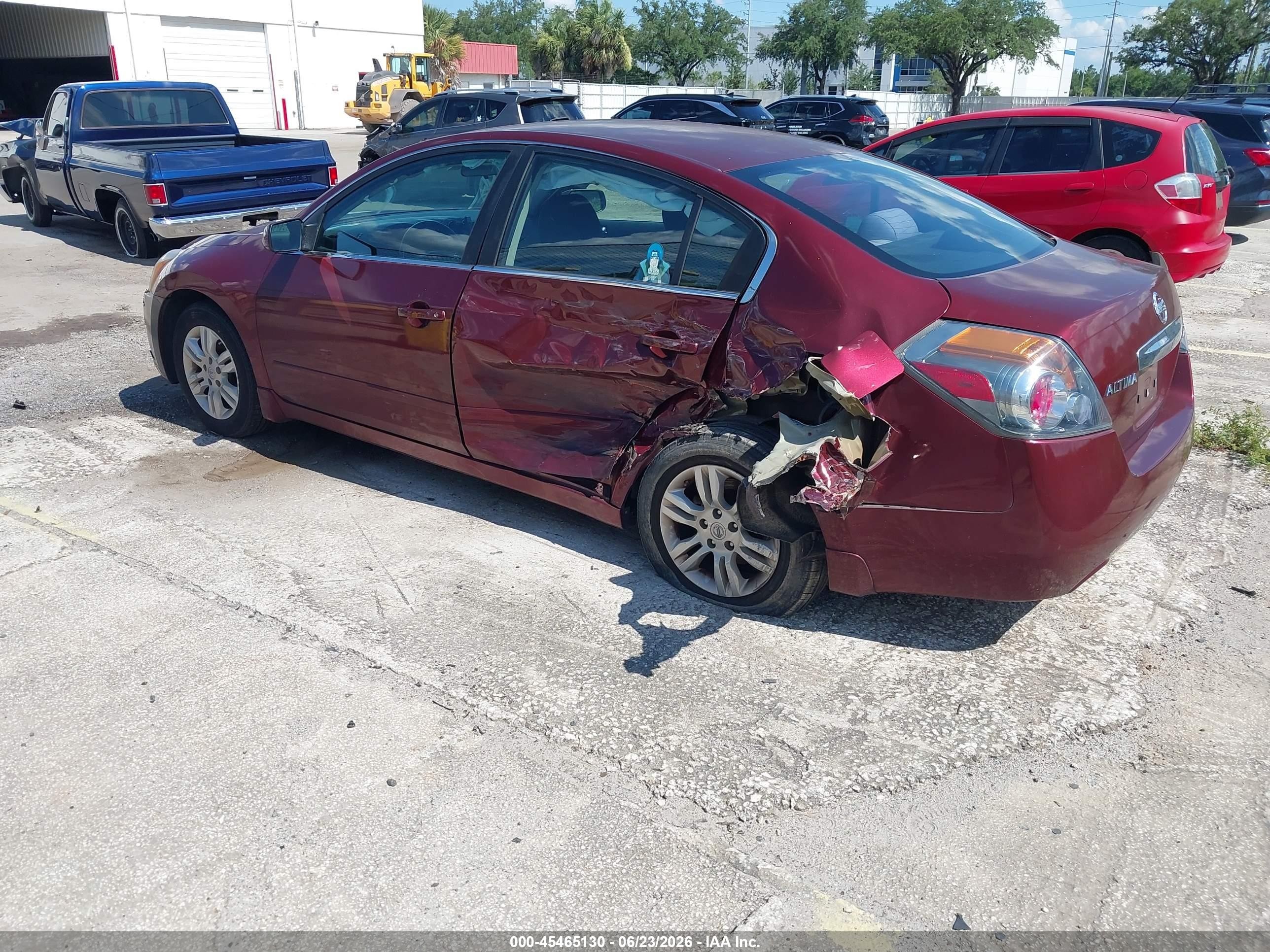 2010 Nissan Altima 2.5 S Burgundy vin: 1N4AL2AP9AN403956