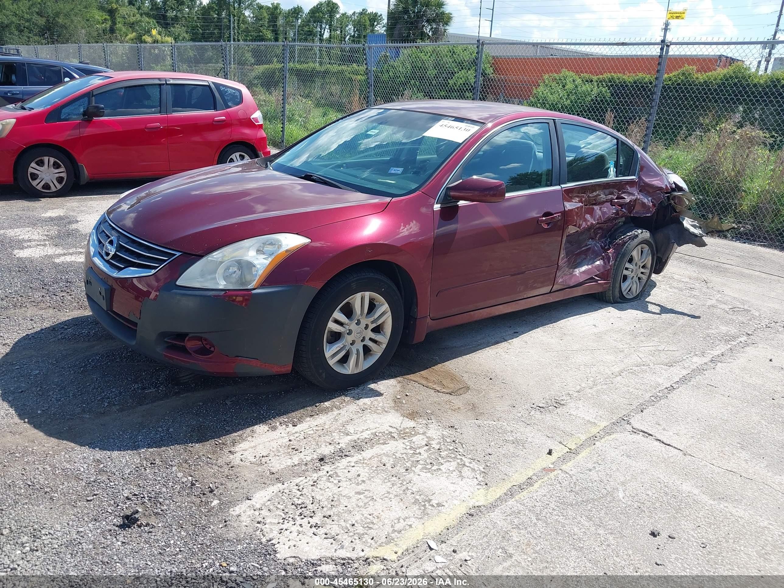 2010 Nissan Altima 2.5 S Burgundy vin: 1N4AL2AP9AN403956