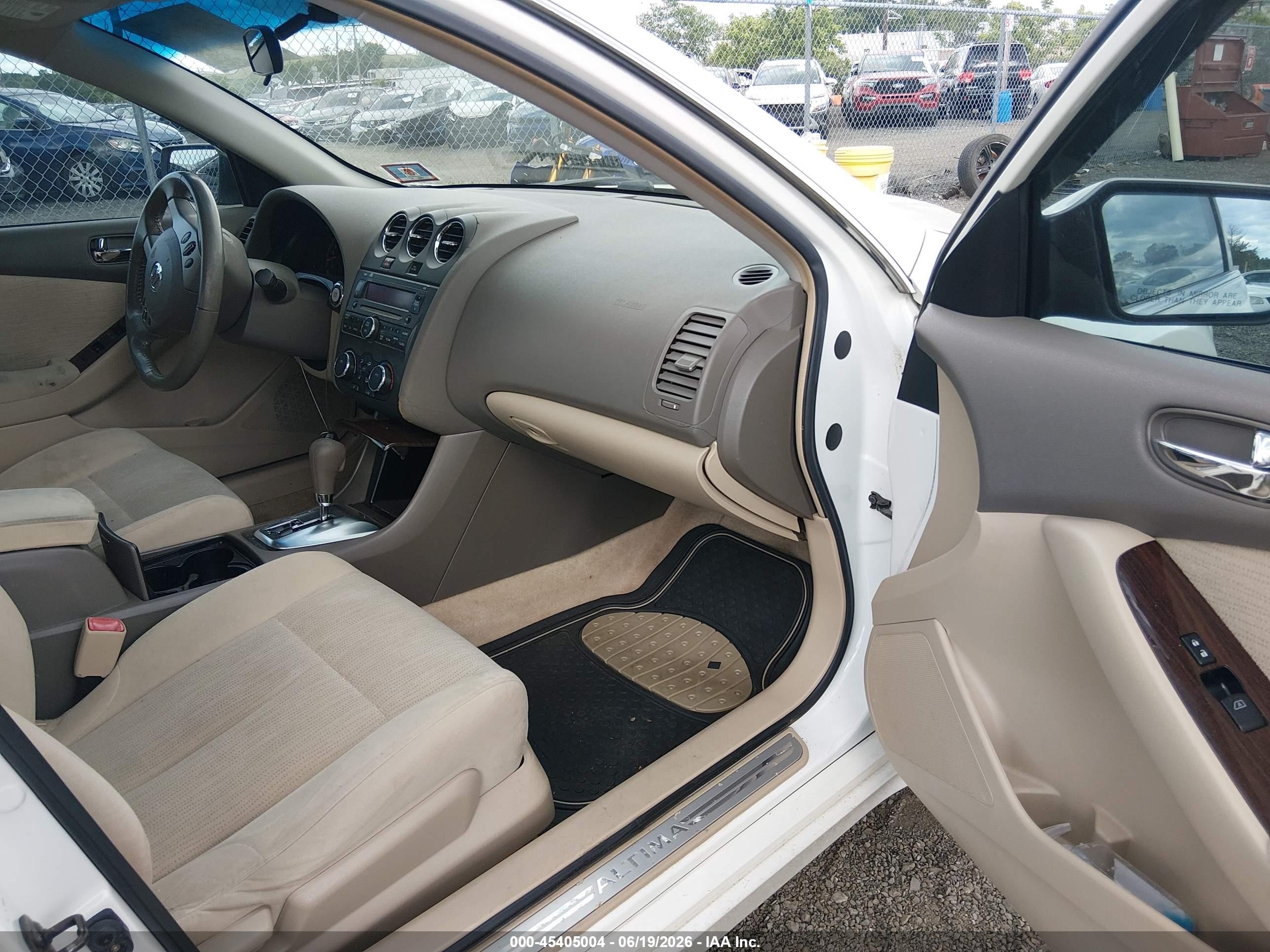 2010 Nissan Altima 2.5 S White vin: 1N4AL2AP9AN406730
