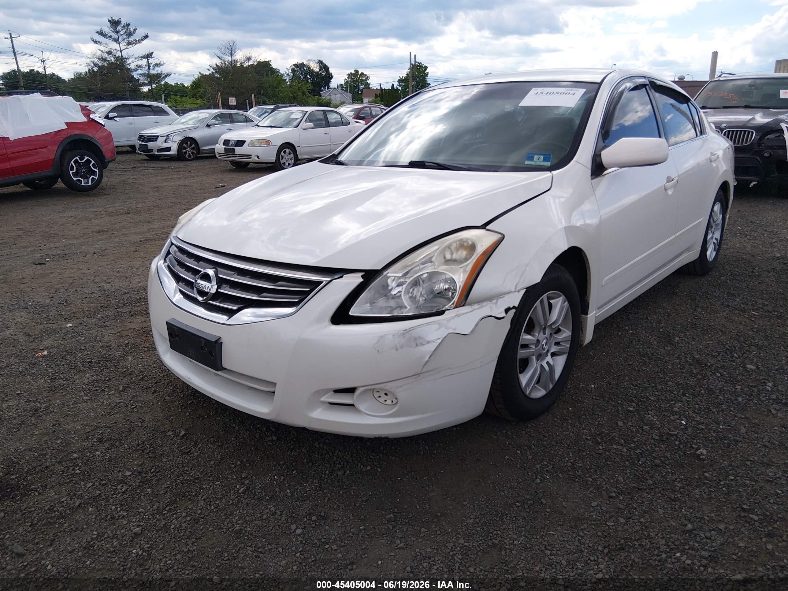 2010 Nissan Altima 2.5 S White vin: 1N4AL2AP9AN406730