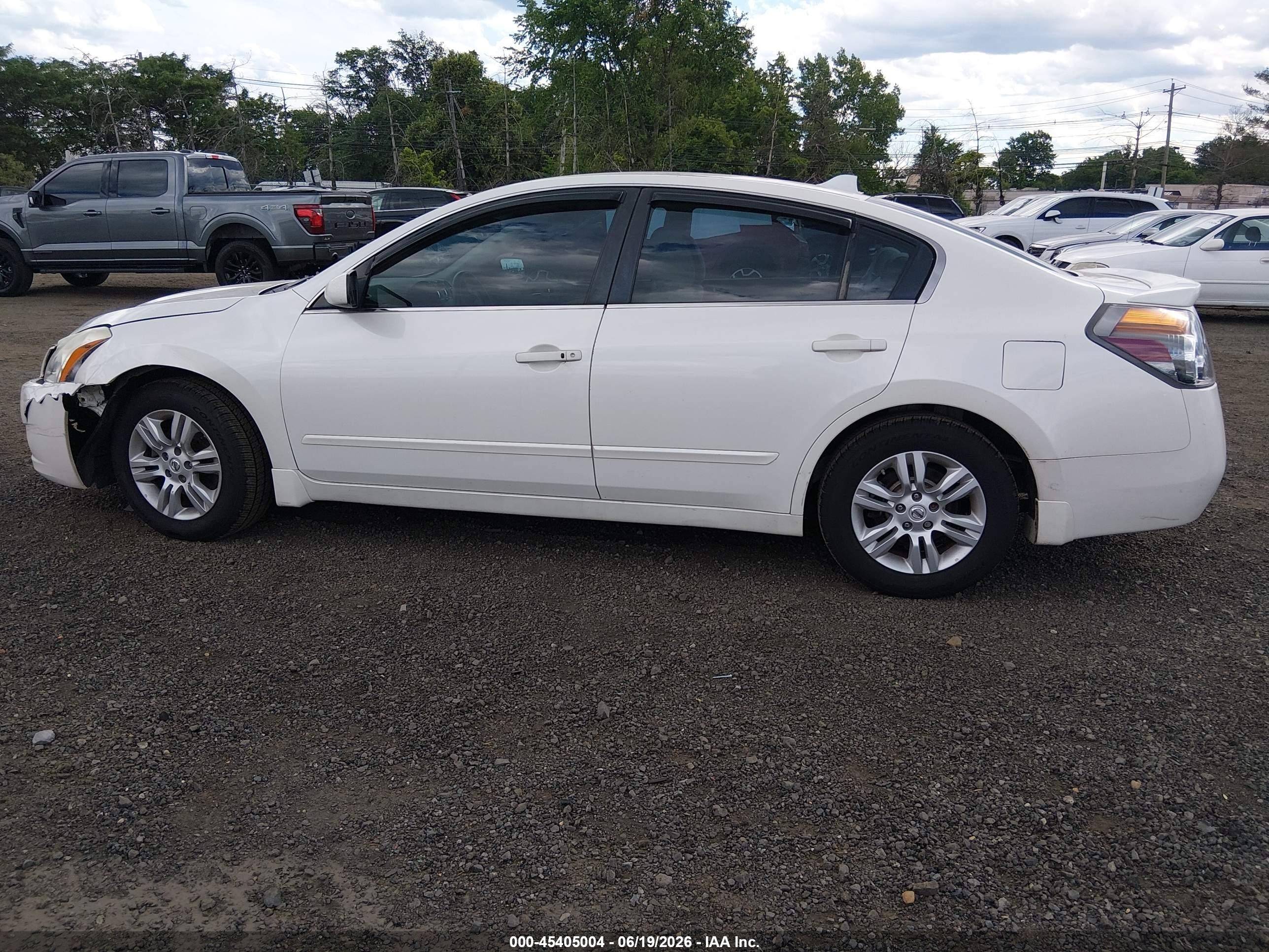 2010 Nissan Altima 2.5 S White vin: 1N4AL2AP9AN406730