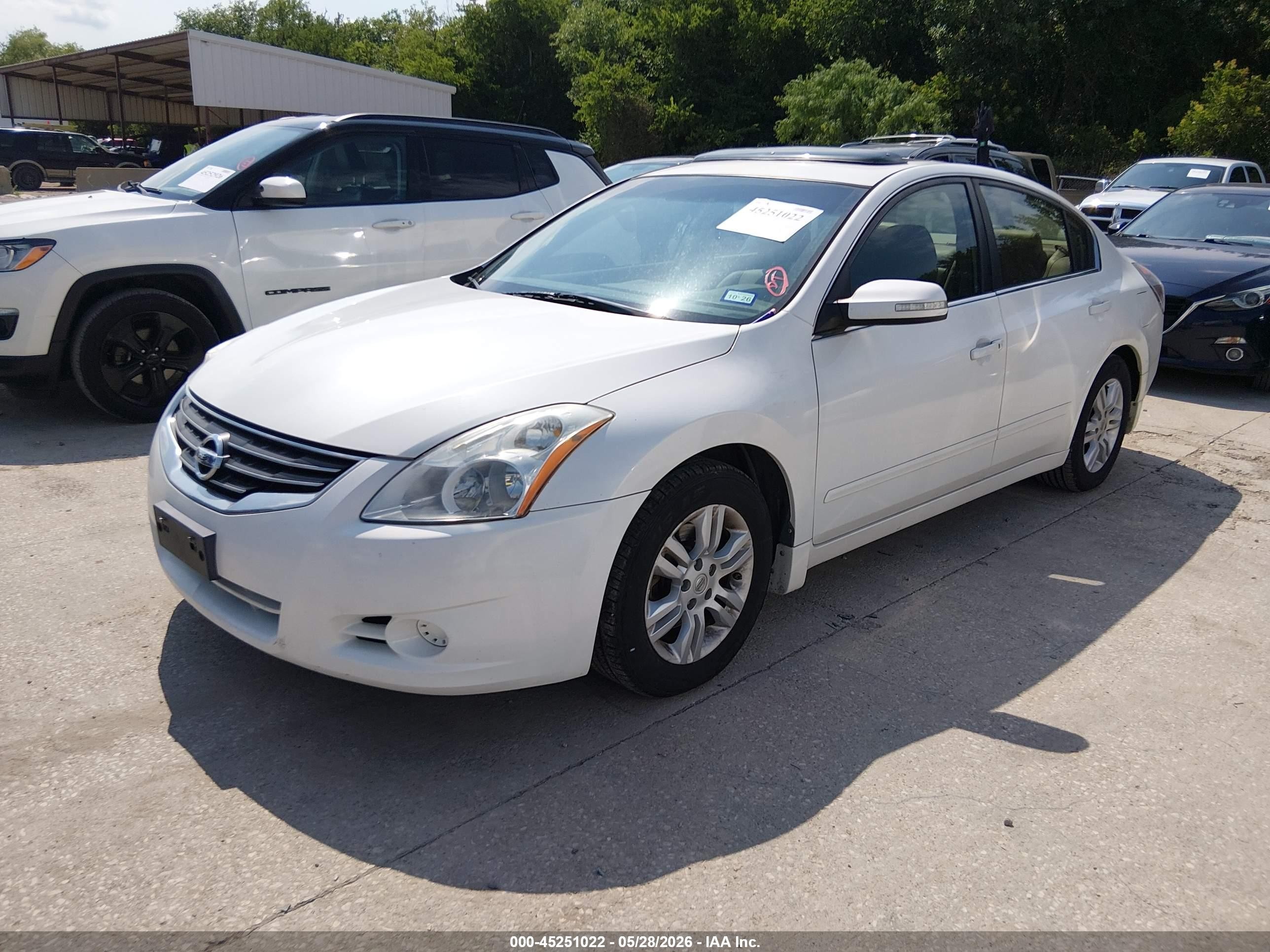 2010 Nissan Altima 2.5 S Белый vin: 1N4AL2AP9AN479595