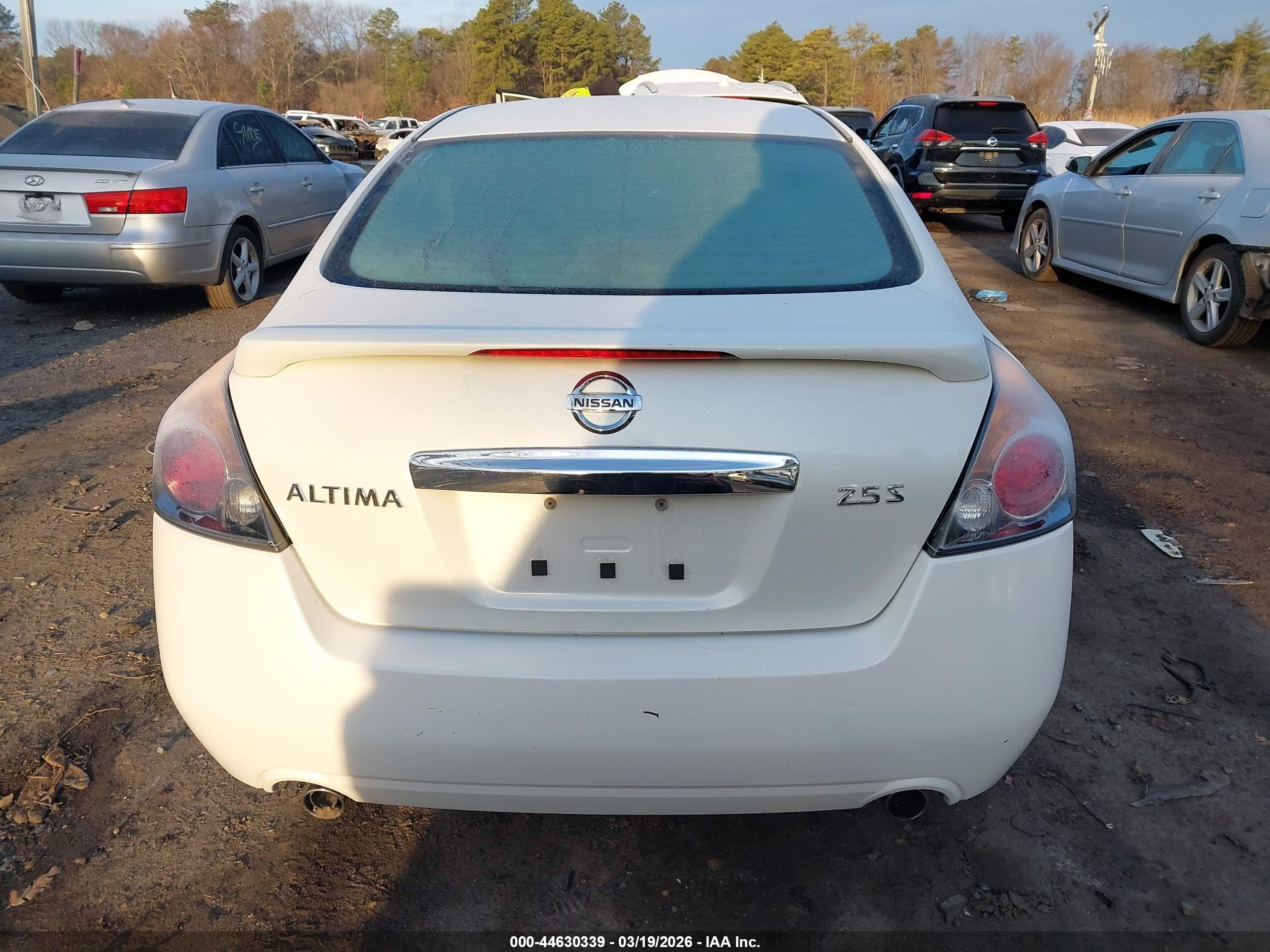 2010 Nissan Altima 2.5 S White vin: 1N4AL2AP9AN504981