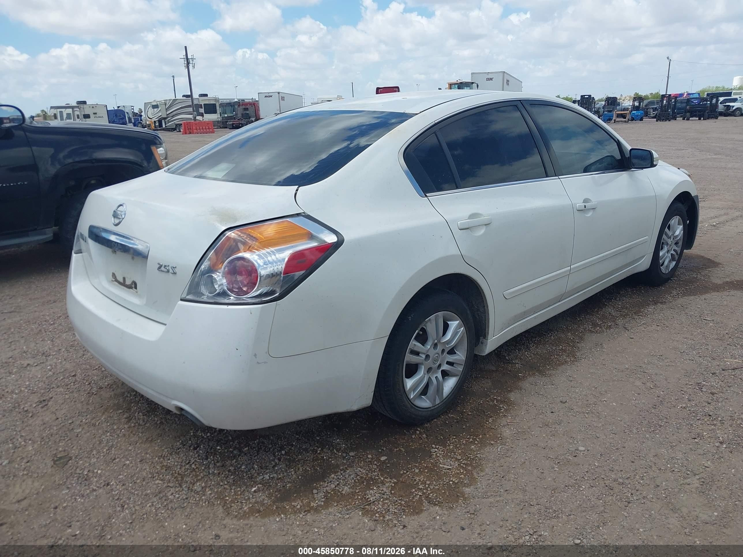 2010 Nissan Altima 2.5 S White vin: 1N4AL2AP9AN508657