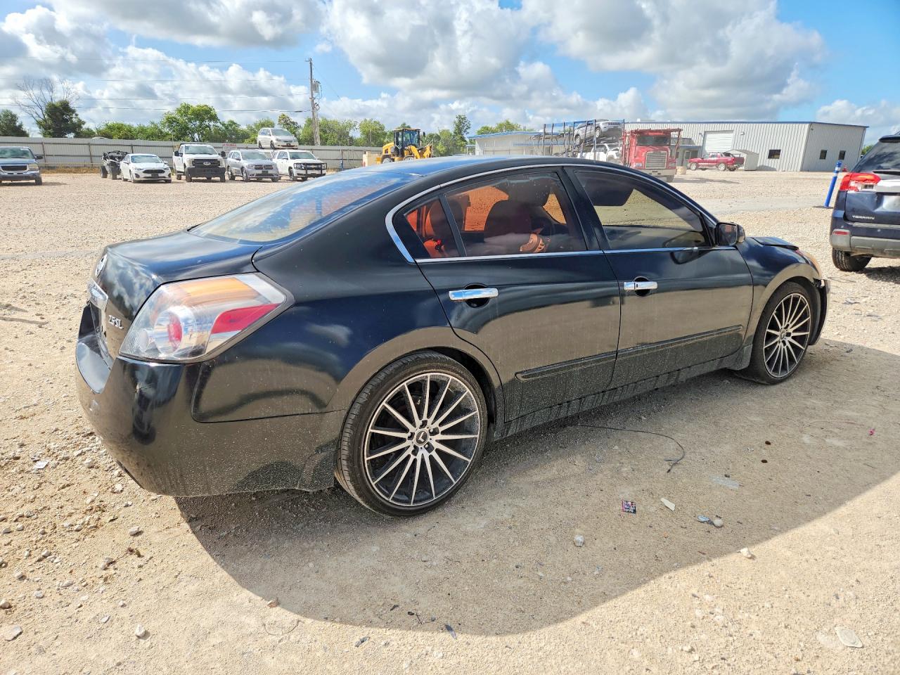 2010 Nissan Altima 2.5 Black vin: 1N4AL2AP9AN519822