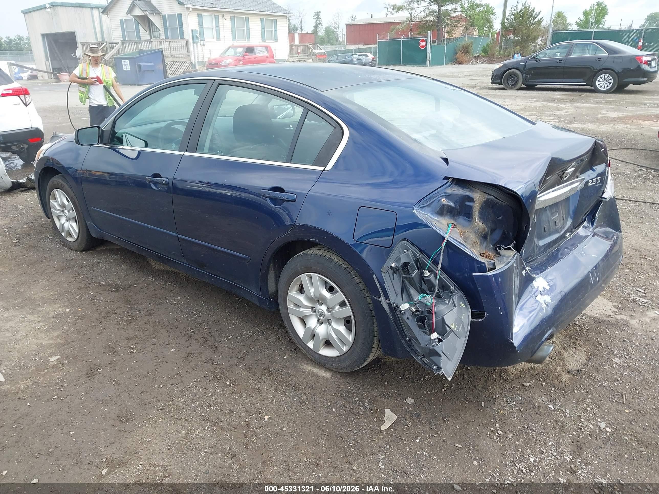 2010 Nissan Altima 2.5 S Navy vin: 1N4AL2AP9AN537723