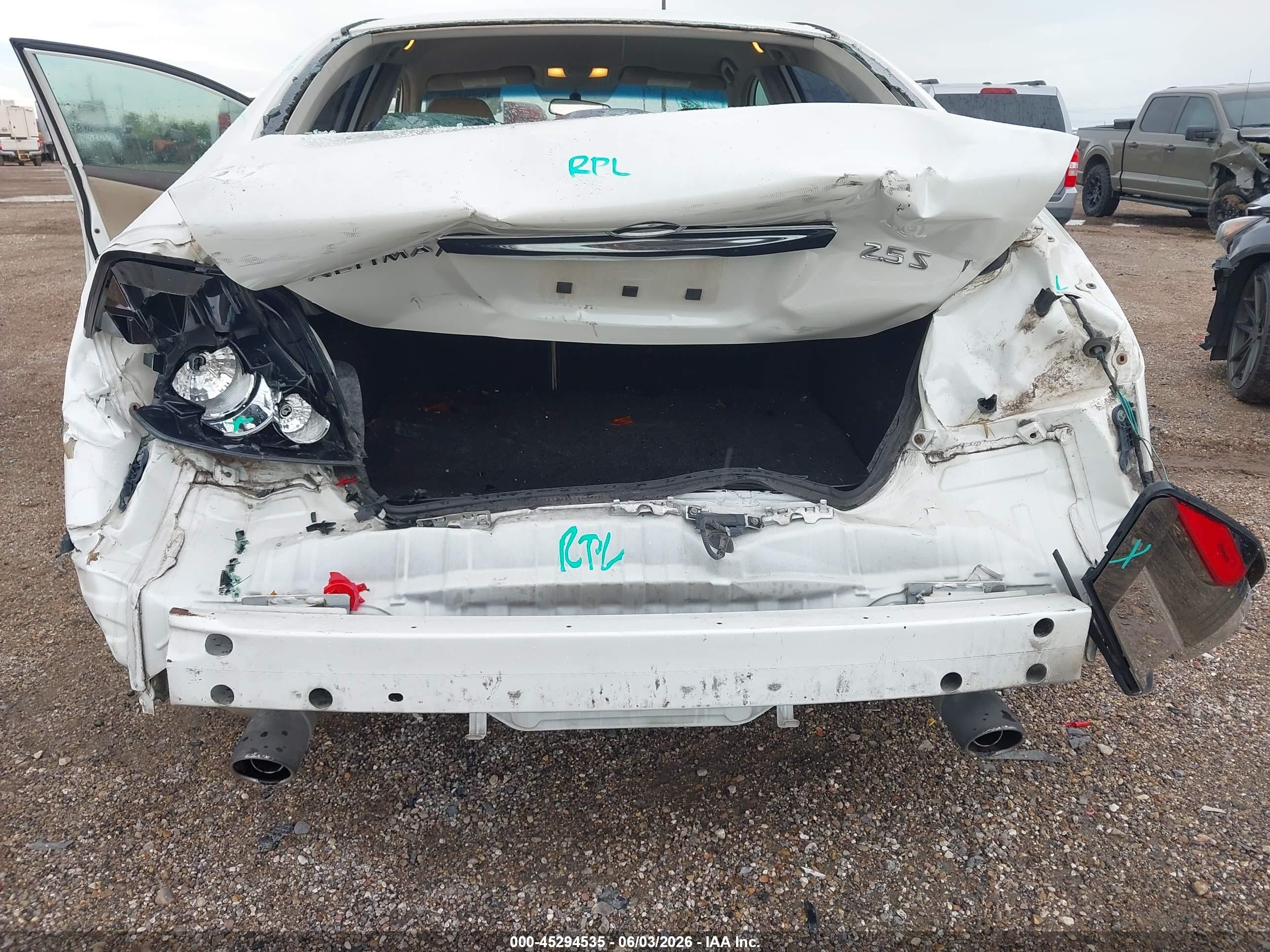 2010 Nissan Altima 2.5 S White vin: 1N4AL2AP9AN546566