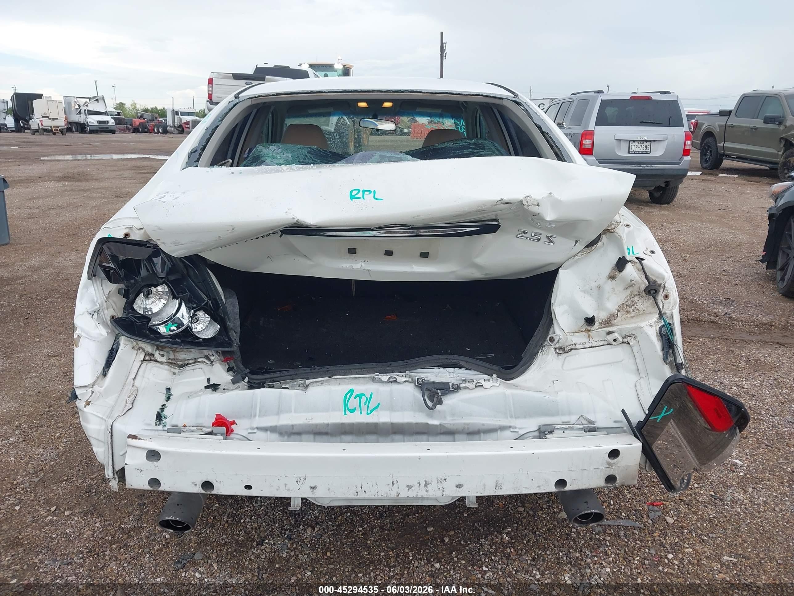 2010 Nissan Altima 2.5 S White vin: 1N4AL2AP9AN546566