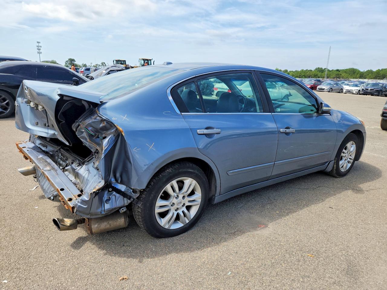 2010 Nissan Altima 2.5 Blue vin: 1N4AL2AP9AN552240