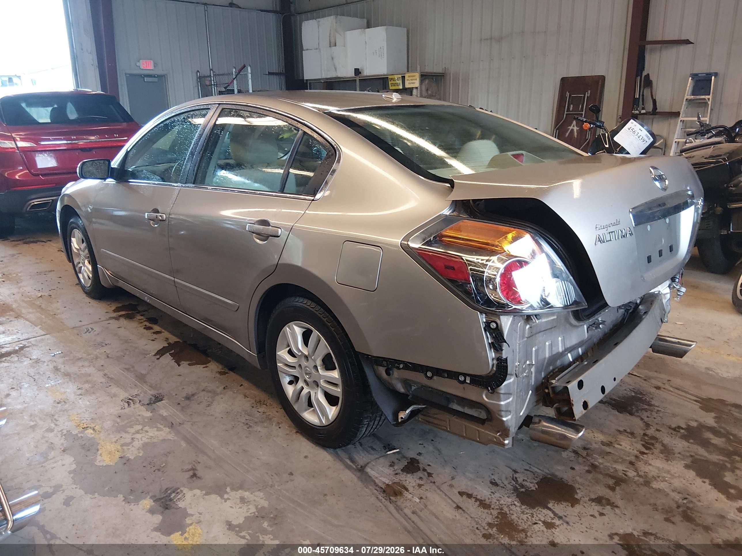2011 Nissan Altima 2.5 S Tan vin: 1N4AL2AP9BC138663