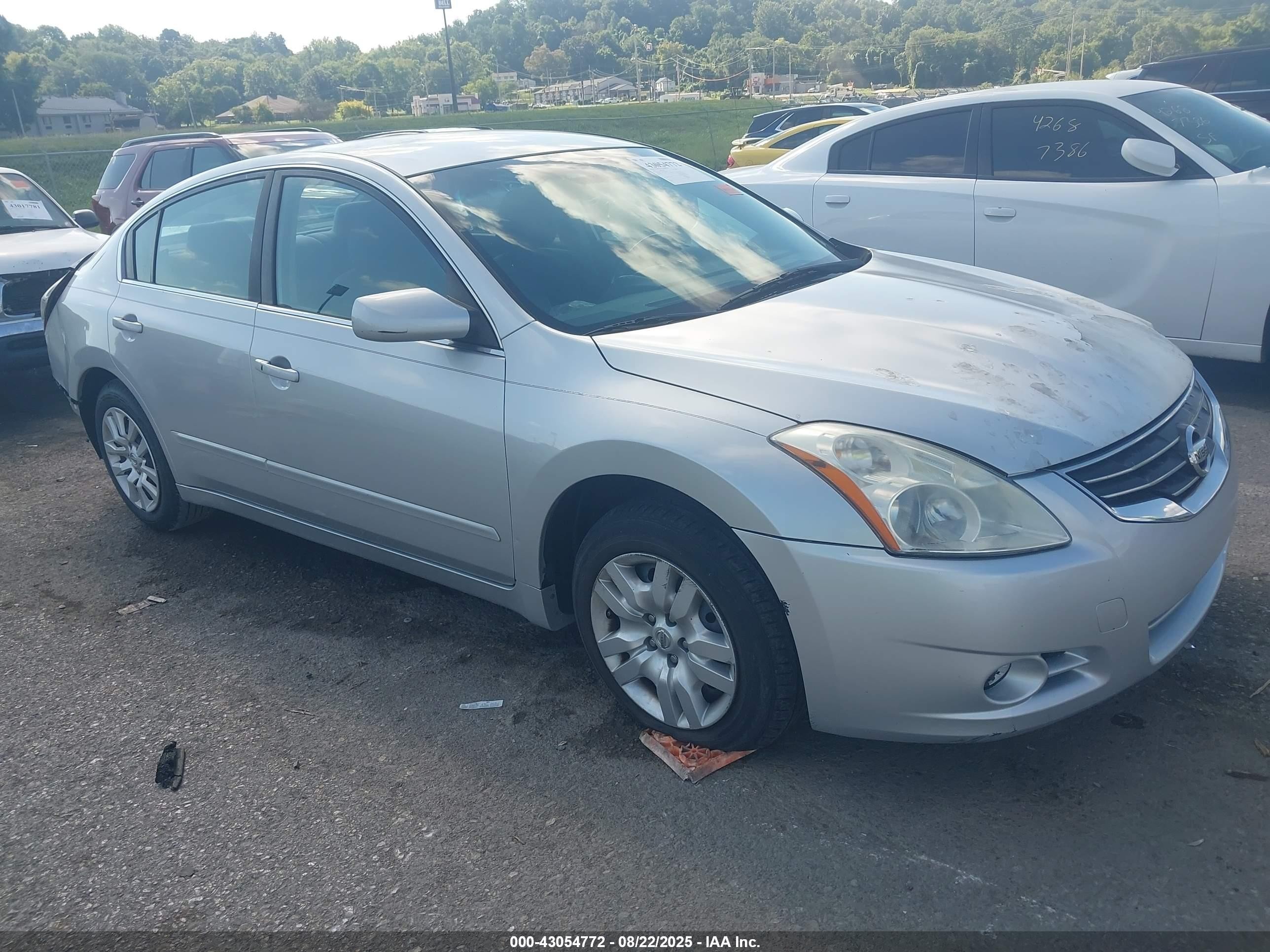 2011 Nissan Altima 2.5 S Silver vin: 1N4AL2AP9BC154412