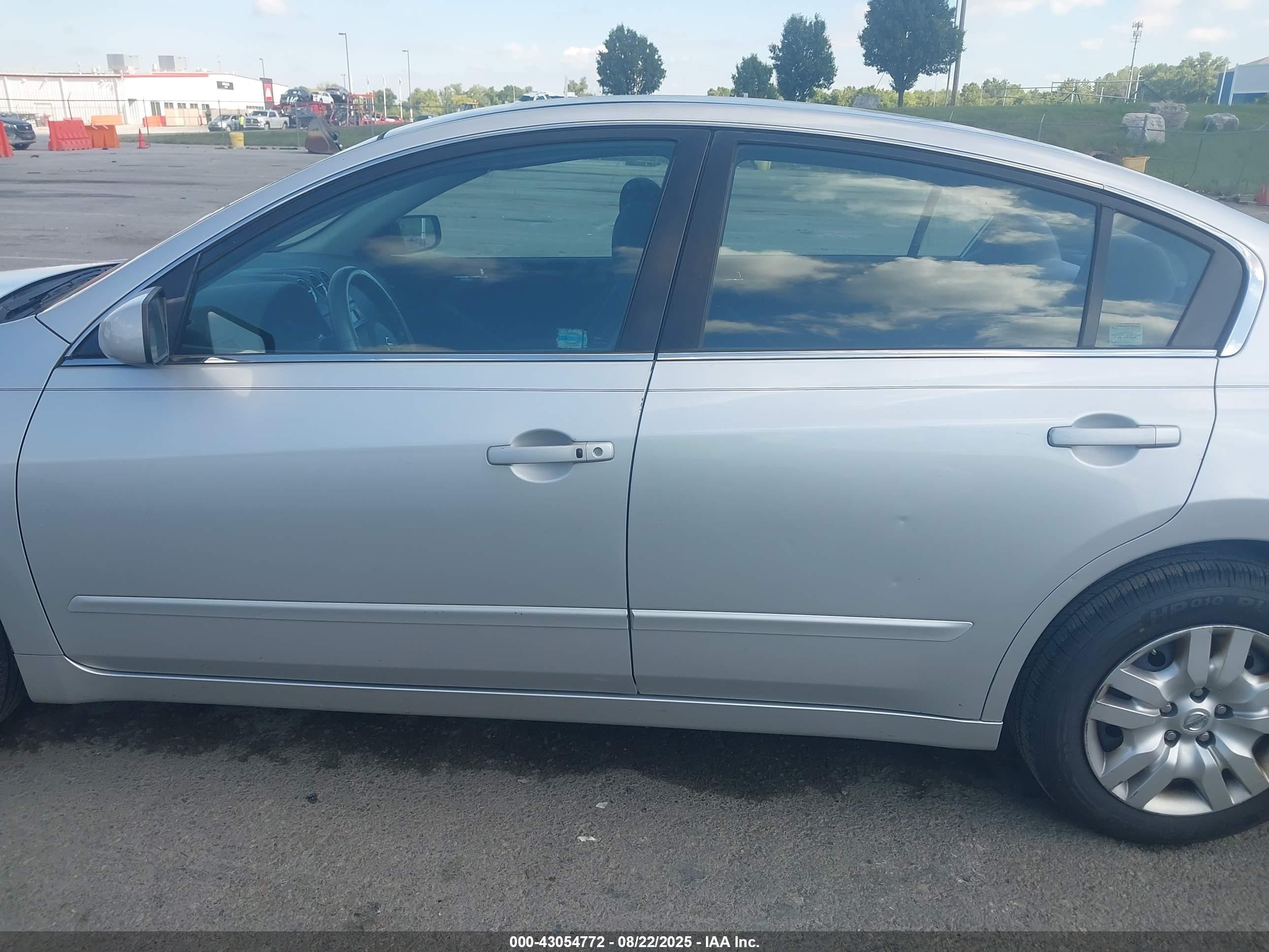 2011 Nissan Altima 2.5 S Silver vin: 1N4AL2AP9BC154412