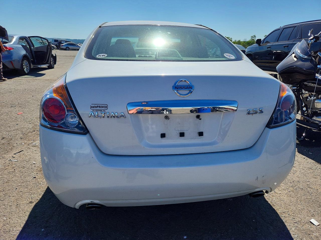 2011 Nissan Altima 2.5 White vin: 1N4AL2AP9BC156371