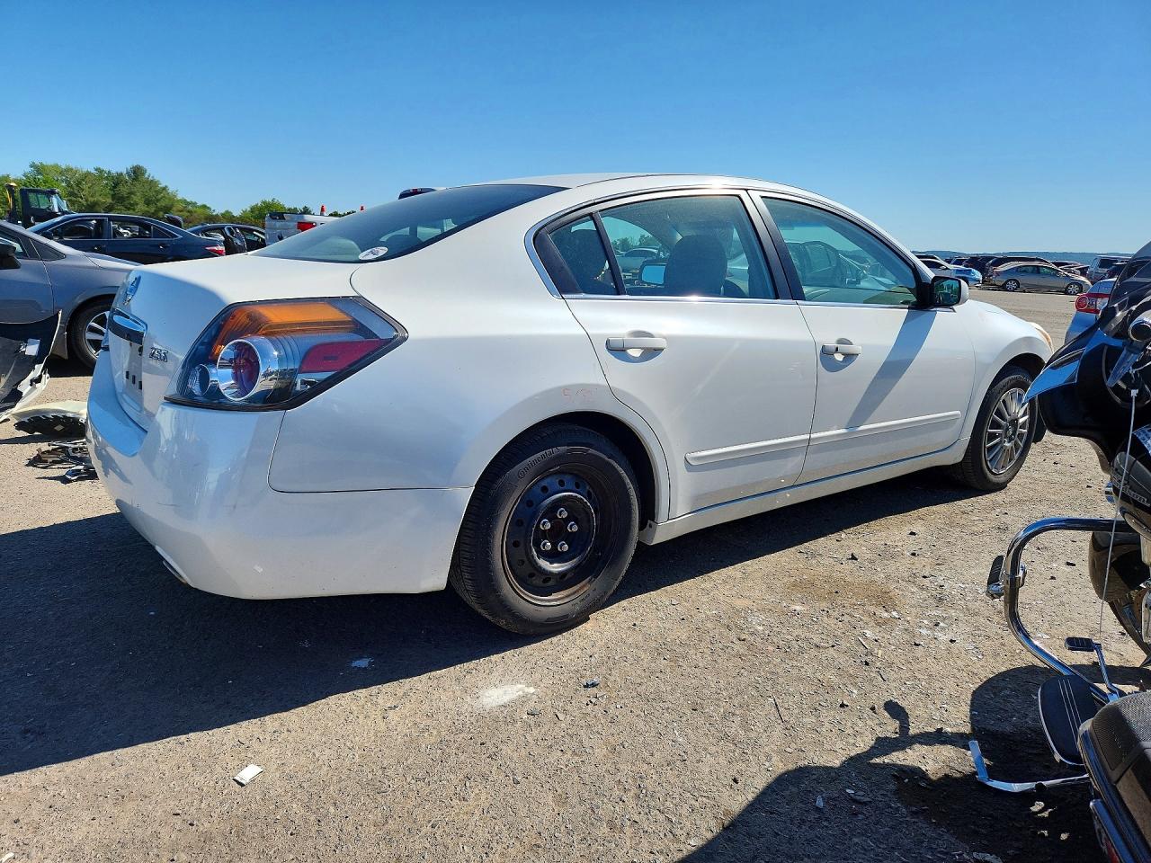2011 Nissan Altima 2.5 White vin: 1N4AL2AP9BC156371