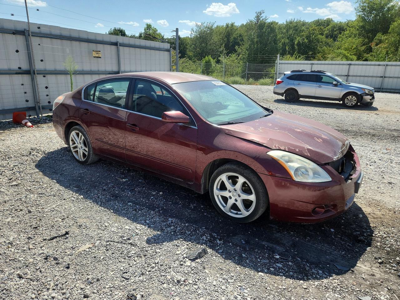 2011 Nissan Altima 2.5 Maroon vin: 1N4AL2AP9BC177429