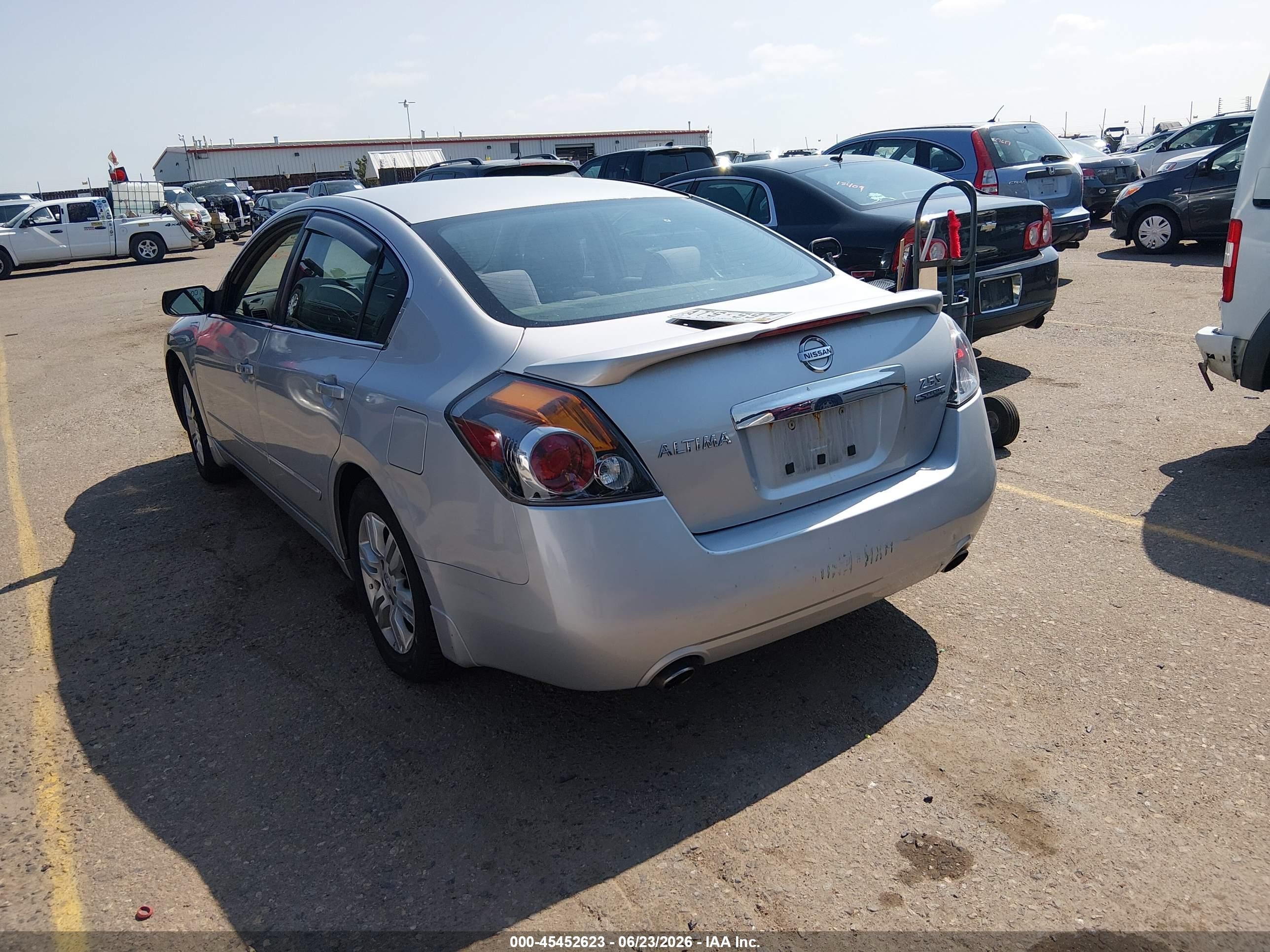 2011 Nissan Altima 2.5 S Серебряный vin: 1N4AL2AP9BN408351
