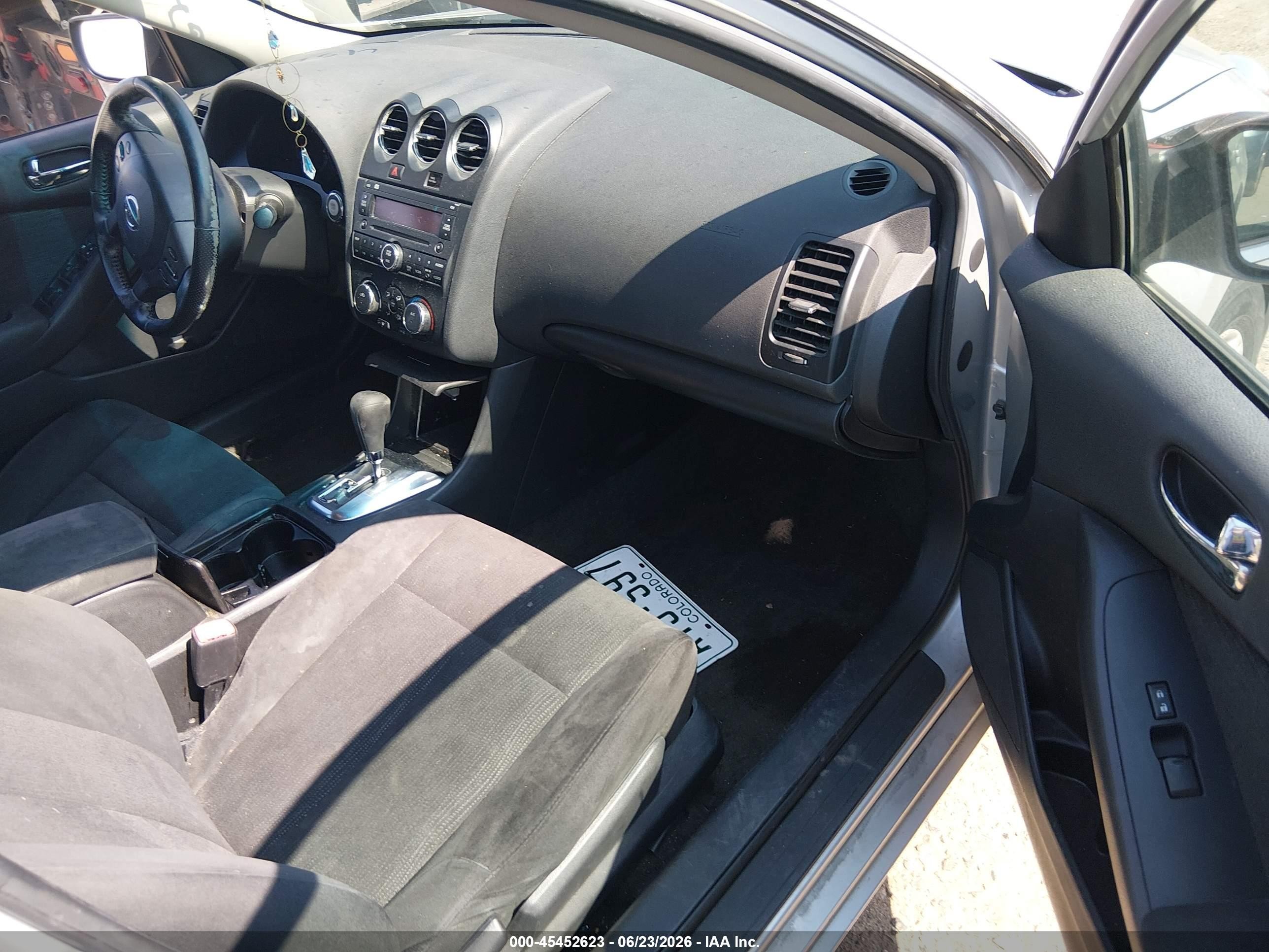 2011 Nissan Altima 2.5 S Серебряный vin: 1N4AL2AP9BN408351