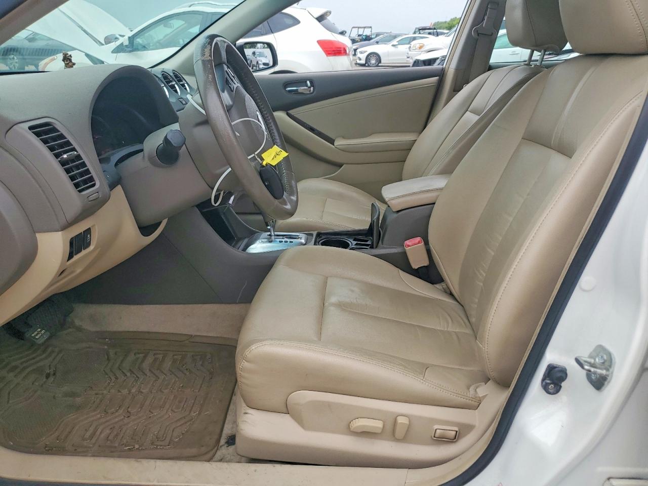 2011 Nissan Altima 2.5 White vin: 1N4AL2AP9BN421097