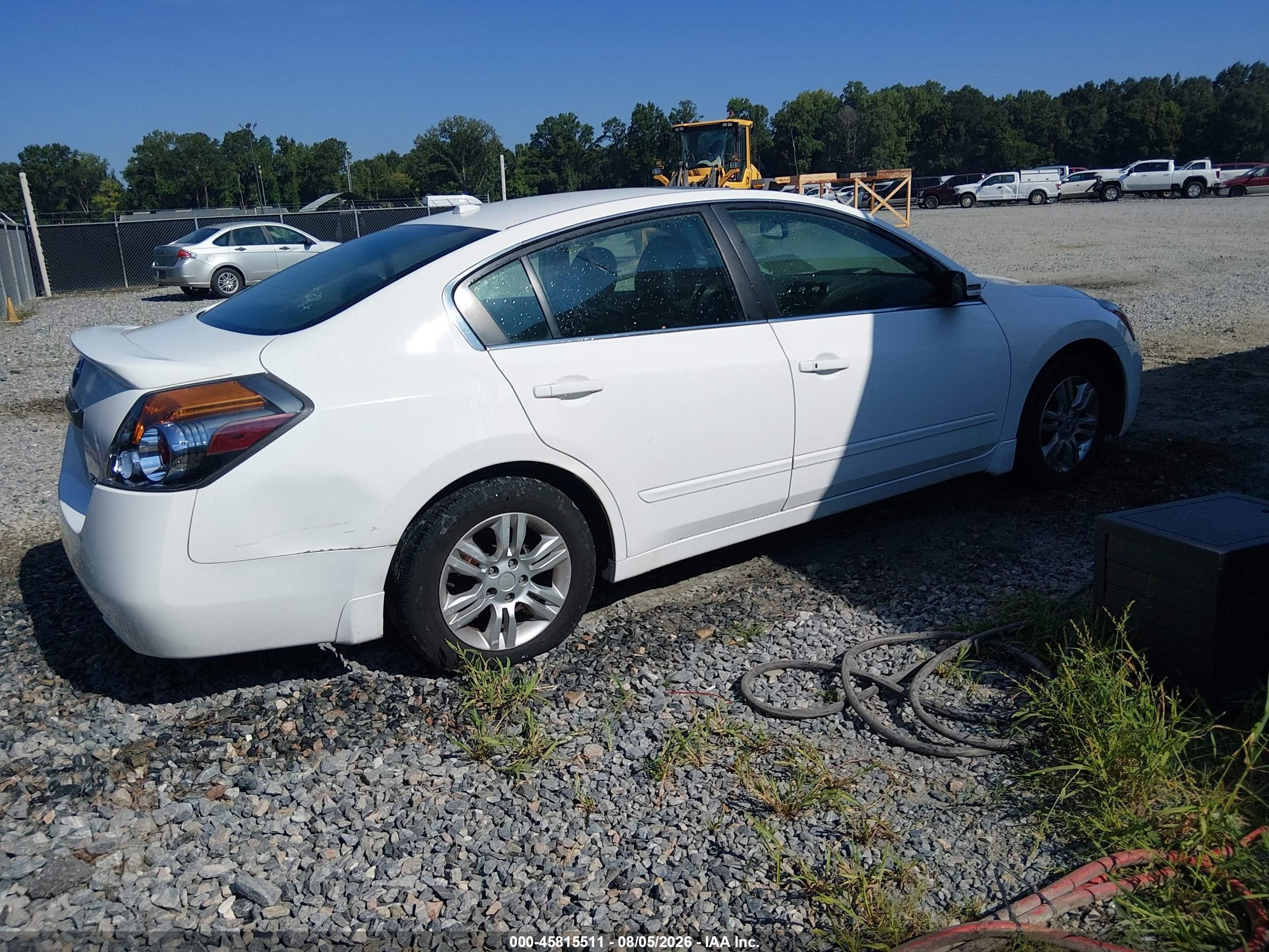 2011 Nissan Altima 2.5 S White vin: 1N4AL2AP9BN425859