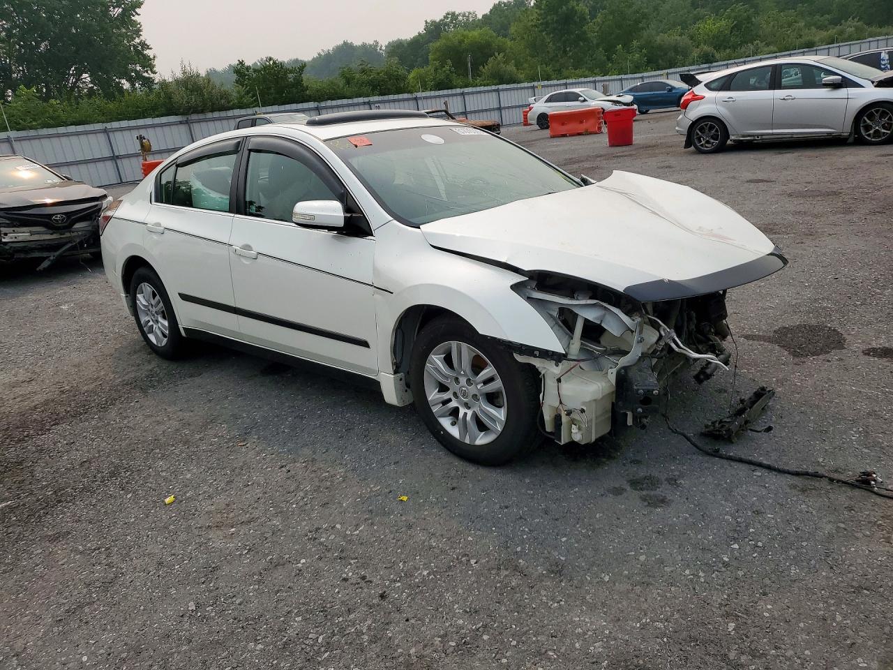 2011 Nissan Altima 2.5 White vin: 1N4AL2AP9BN430821