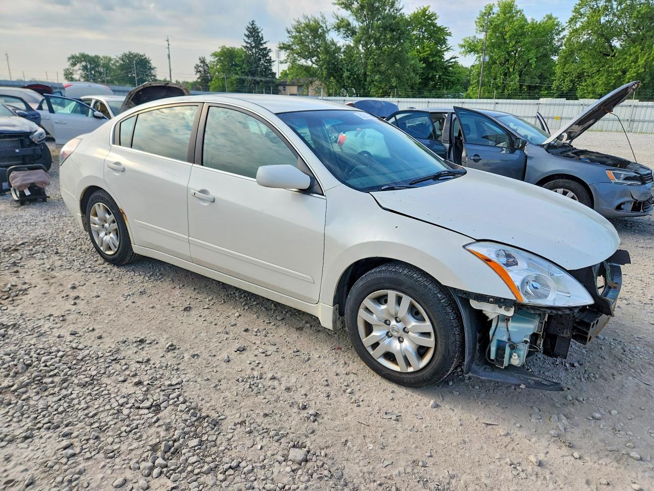 2011 Nissan Altima 2.5 White vin: 1N4AL2AP9BN430995