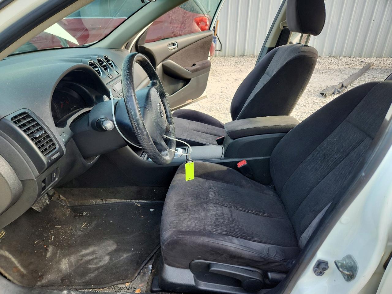 2011 Nissan Altima 2.5 White vin: 1N4AL2AP9BN430995