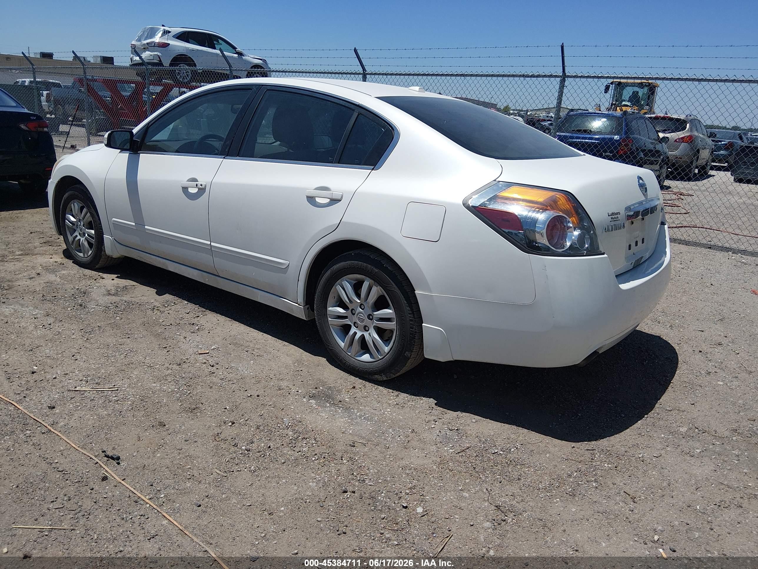 2011 Nissan Altima 2.5 S White vin: 1N4AL2AP9BN441883