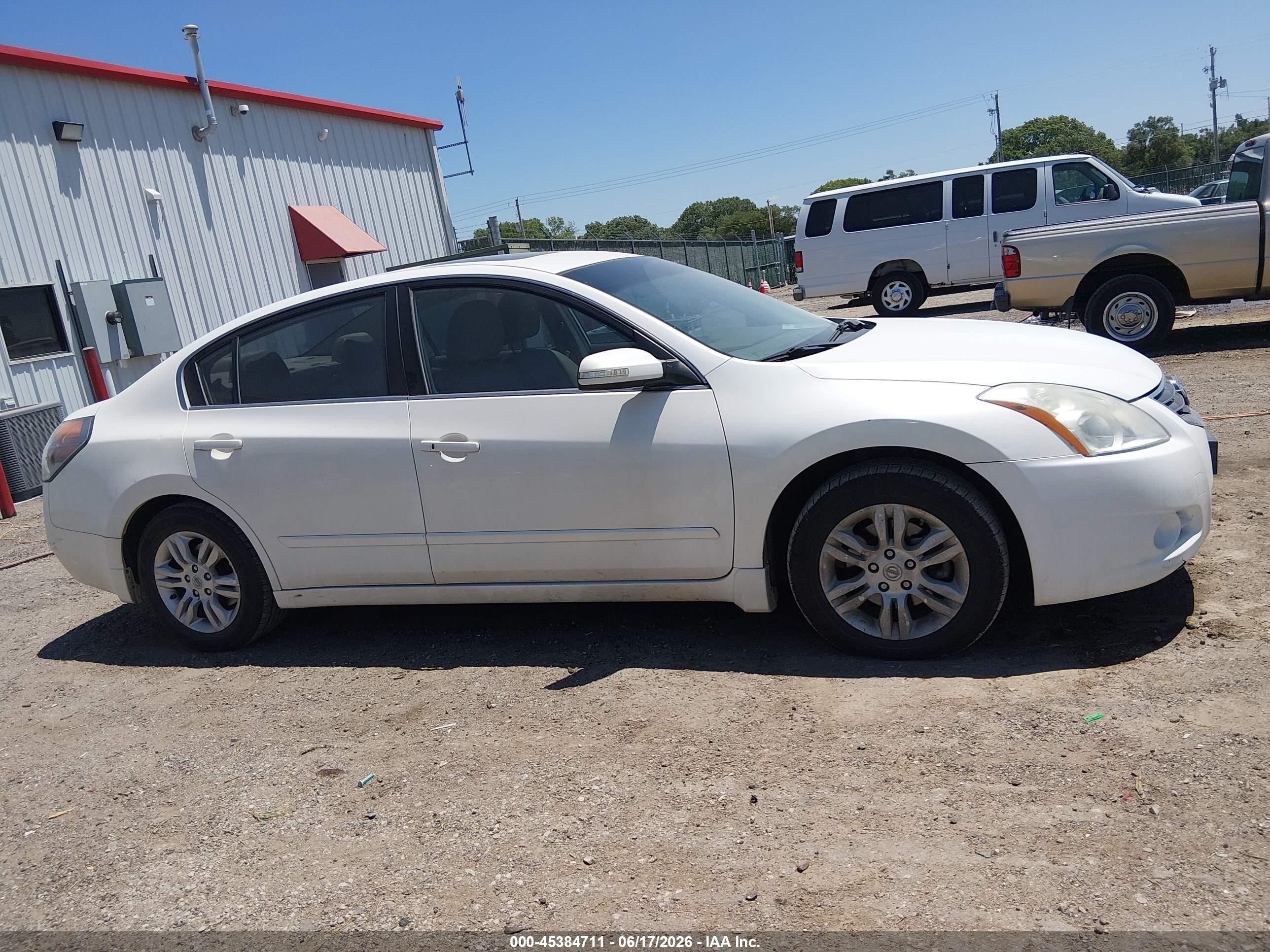 2011 Nissan Altima 2.5 S White vin: 1N4AL2AP9BN441883