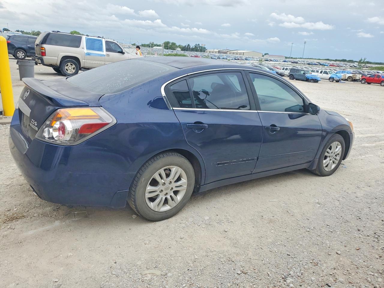 2011 Nissan Altima 2.5 Blue vin: 1N4AL2AP9BN447795
