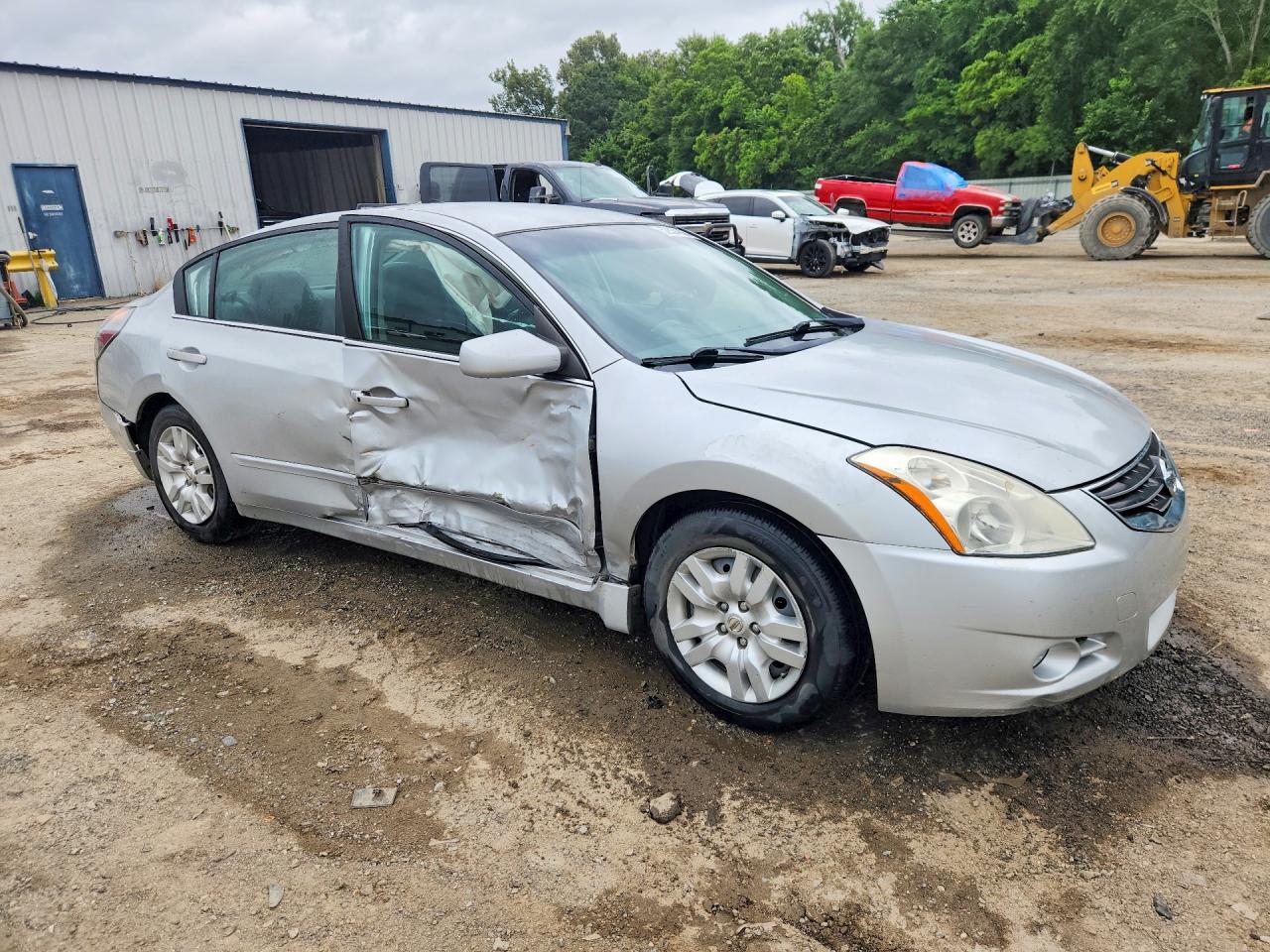 2011 Nissan Altima 2.5 Silver vin: 1N4AL2AP9BN450549