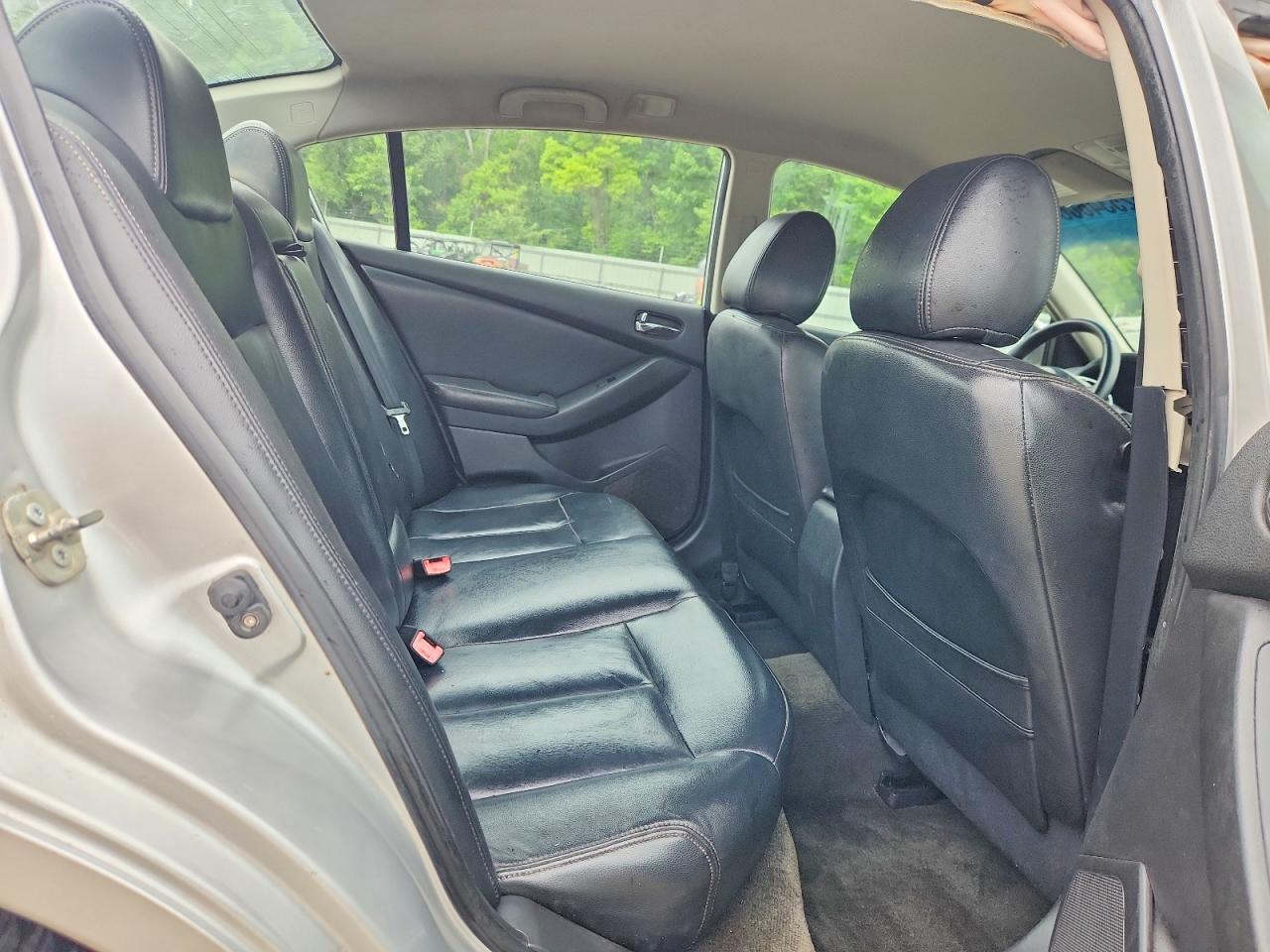 2011 Nissan Altima 2.5 Silver vin: 1N4AL2AP9BN450549