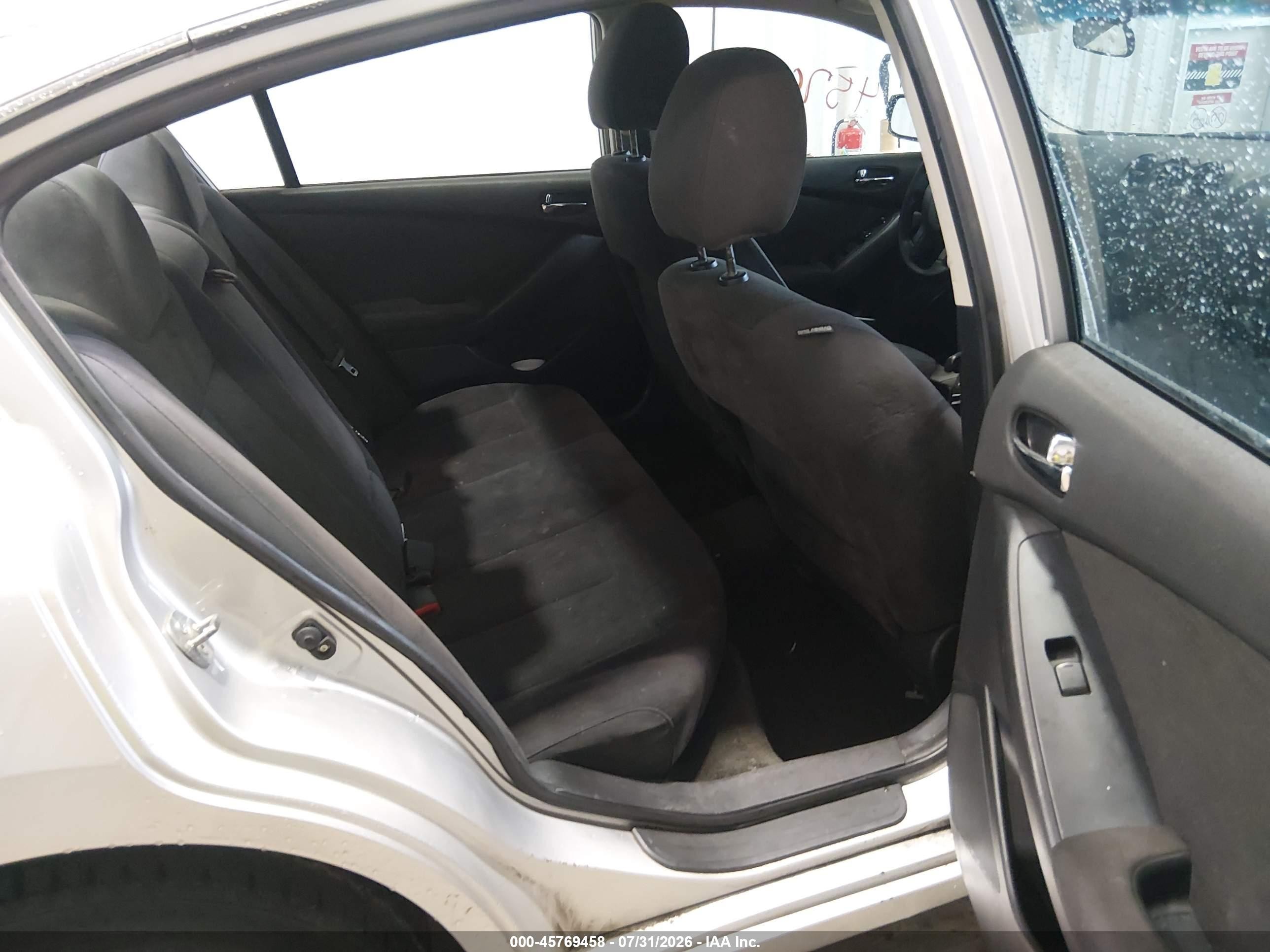 2011 Nissan Altima 2.5 S Silver vin: 1N4AL2AP9BN459042