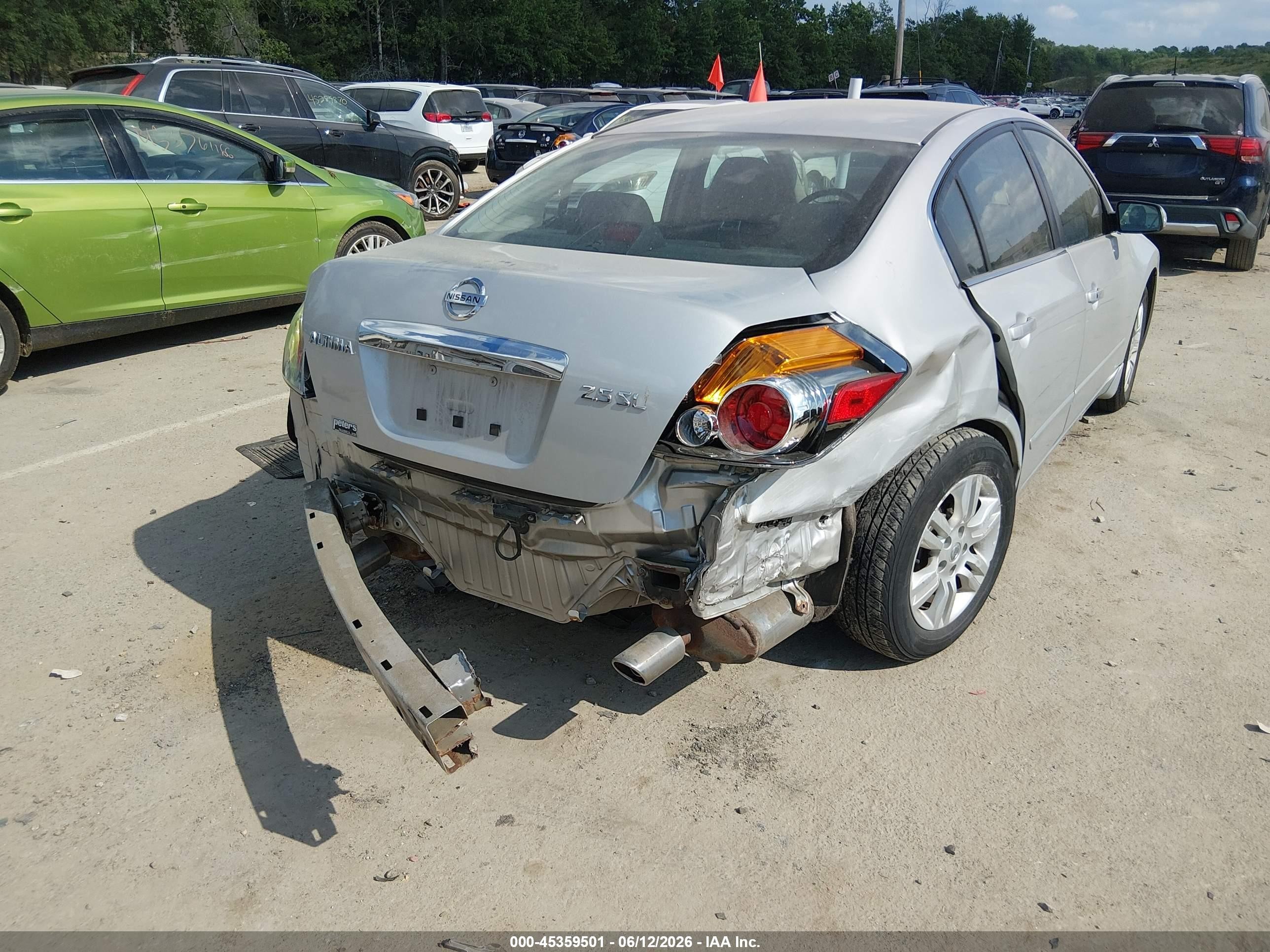 2011 Nissan Altima 2.5 S Silver vin: 1N4AL2AP9BN469926