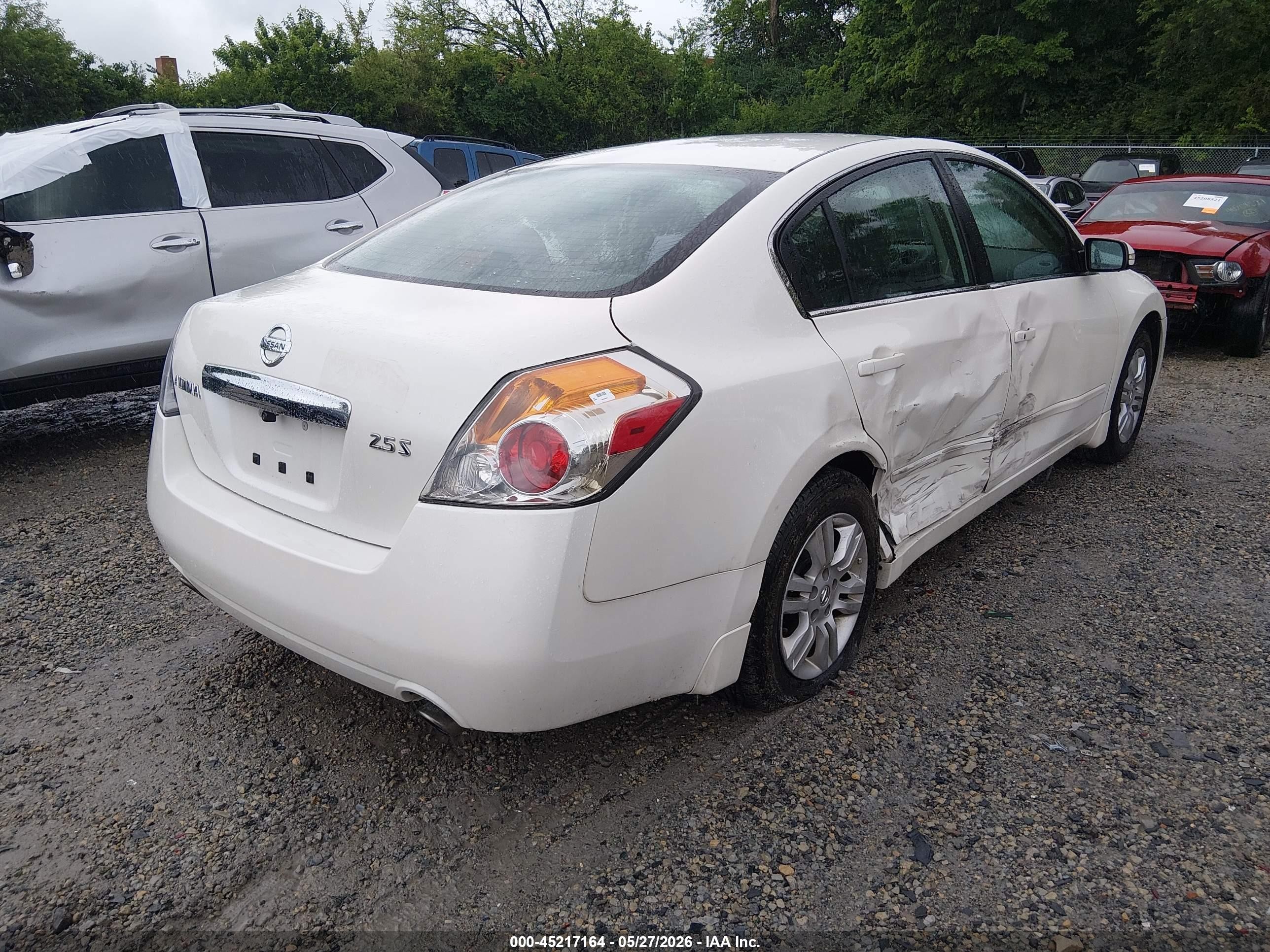 2011 Nissan Altima 2.5 S White vin: 1N4AL2AP9BN489044