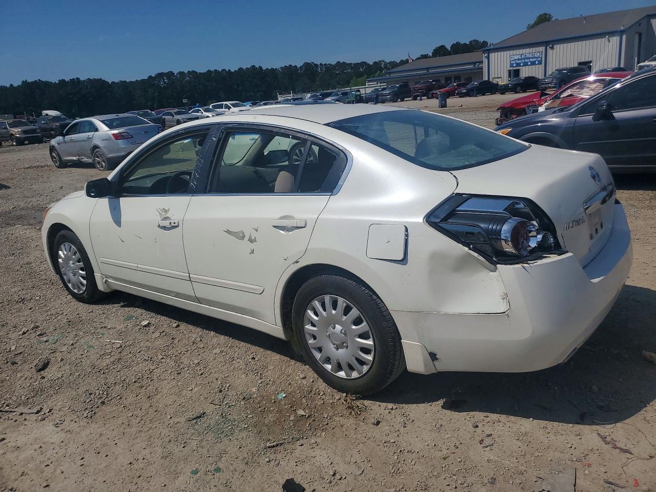 2011 Nissan Altima 2.5 White vin: 1N4AL2AP9BN496009