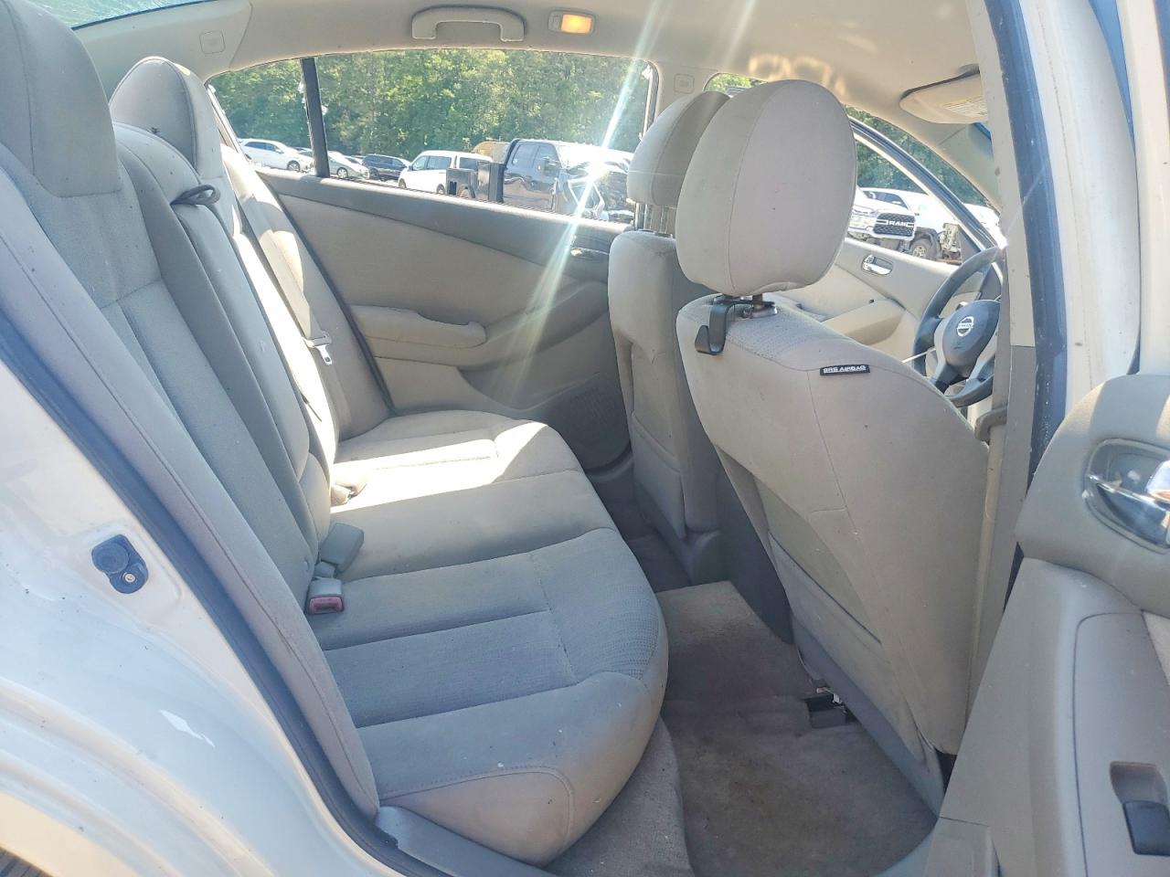 2011 Nissan Altima 2.5 White vin: 1N4AL2AP9BN496009