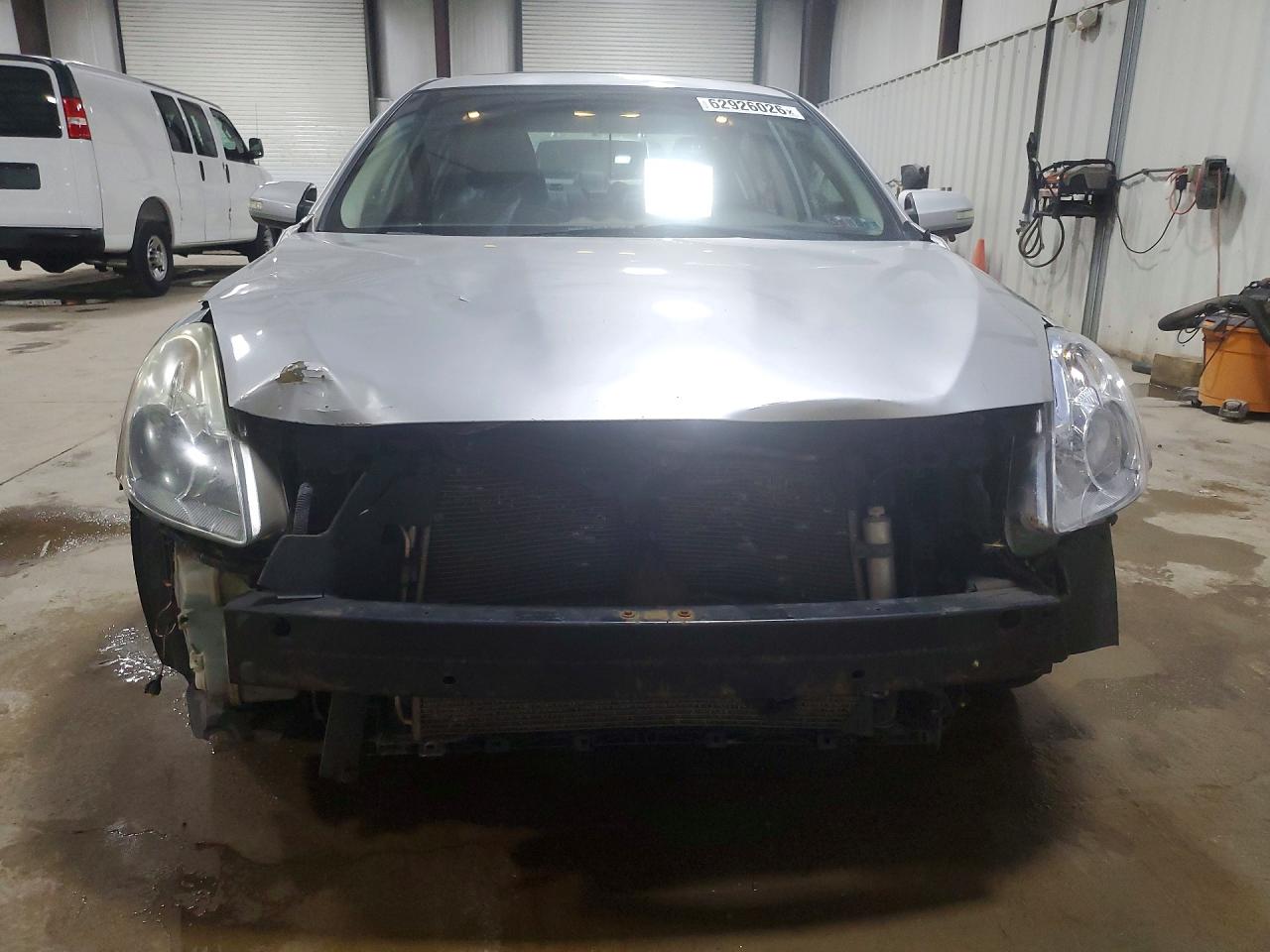 2011 Nissan Altima 2.5 Серебряный vin: 1N4AL2AP9BN503542