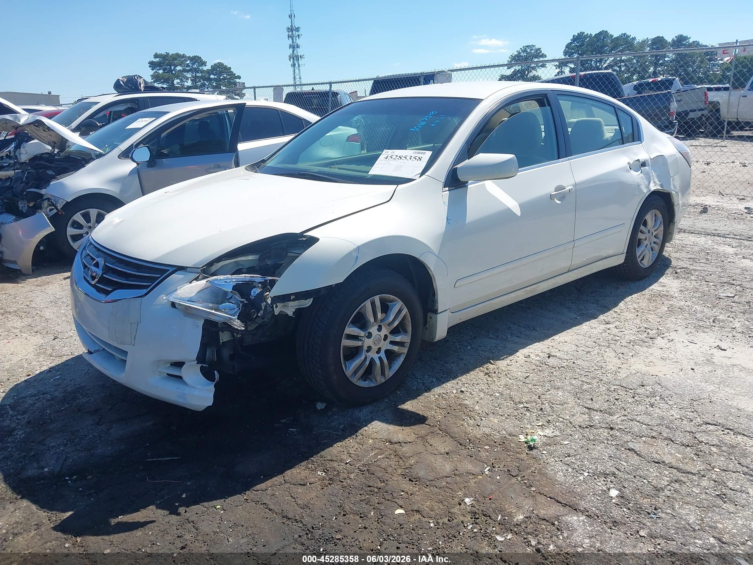 2012 Nissan Altima 2.5 S White vin: 1N4AL2AP9CC118348