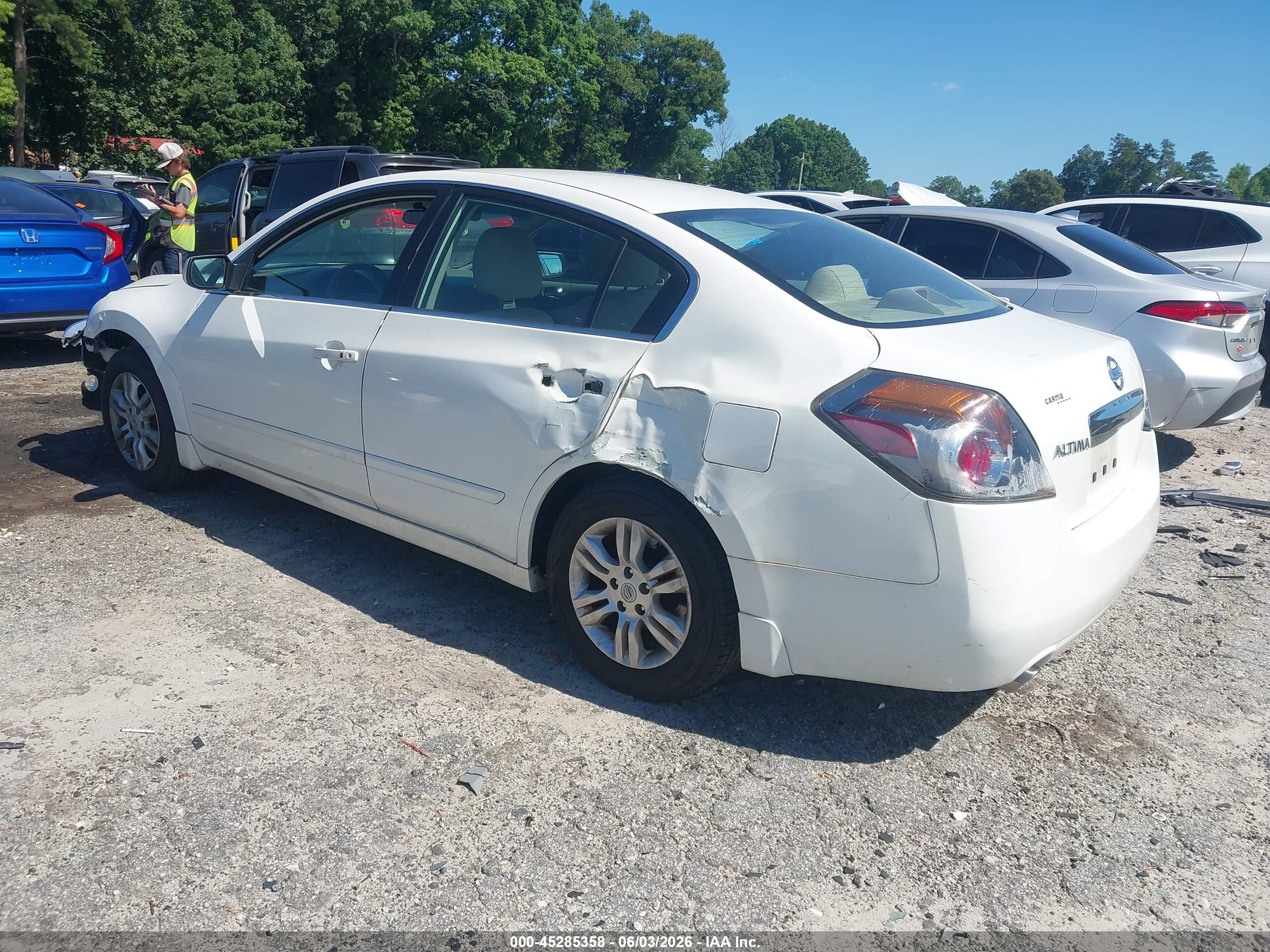2012 Nissan Altima 2.5 S White vin: 1N4AL2AP9CC118348