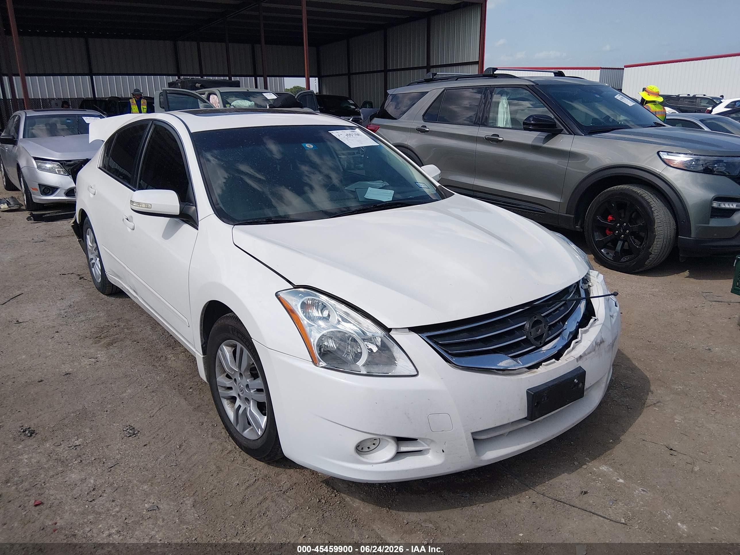 2012 Nissan Altima 2.5 S White vin: 1N4AL2AP9CC138244