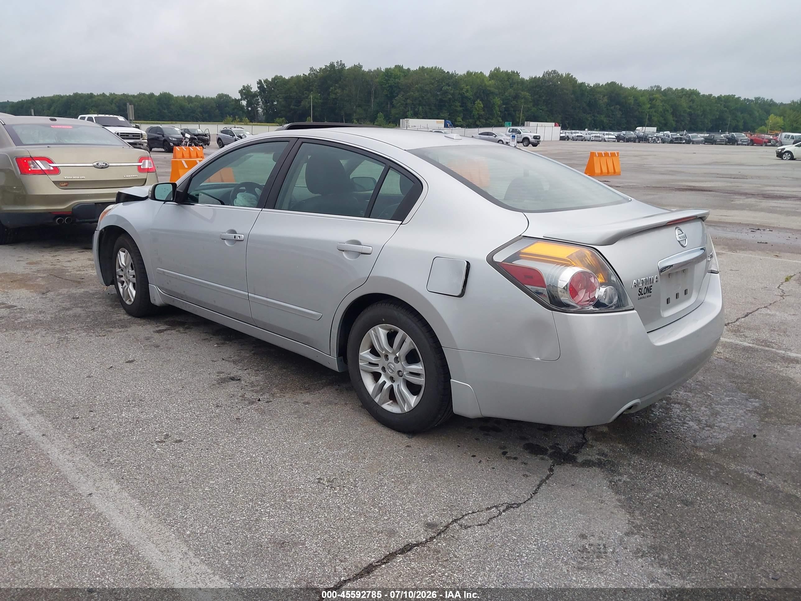 2012 Nissan Altima 2.5 S Silver vin: 1N4AL2AP9CC147767