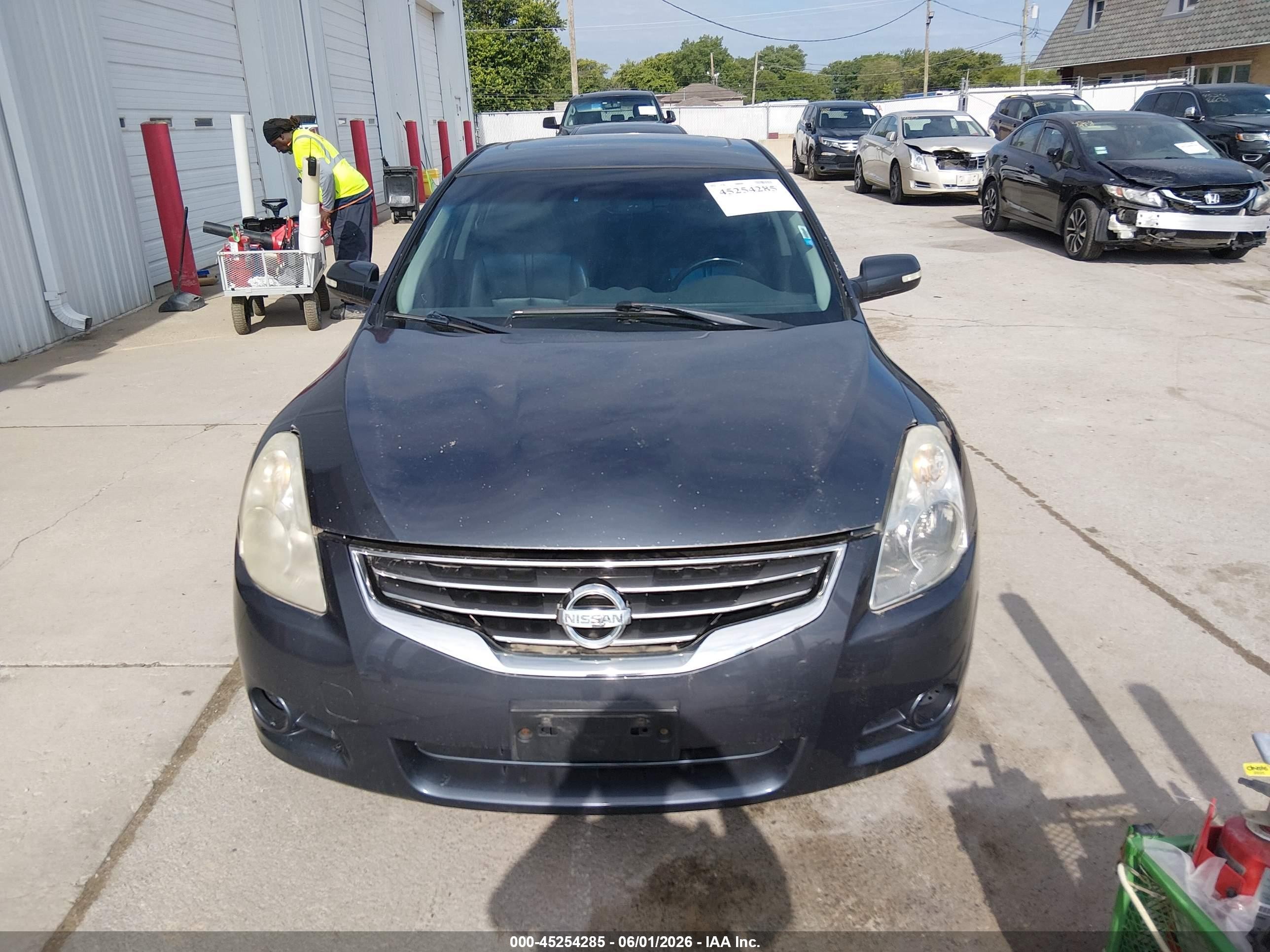 2012 Nissan Altima 2.5 S Silver vin: 1N4AL2AP9CC153987