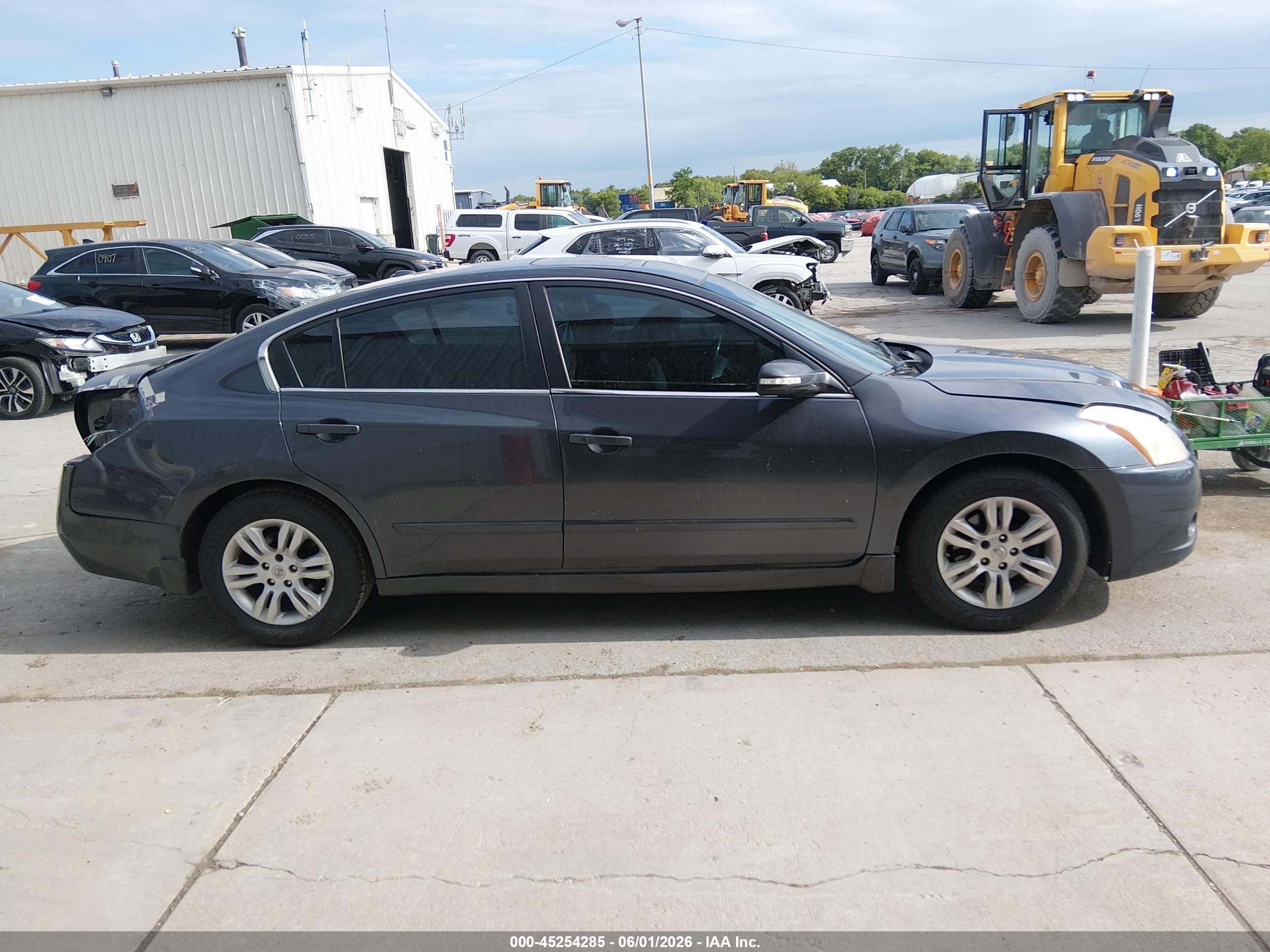 2012 Nissan Altima 2.5 S Silver vin: 1N4AL2AP9CC153987